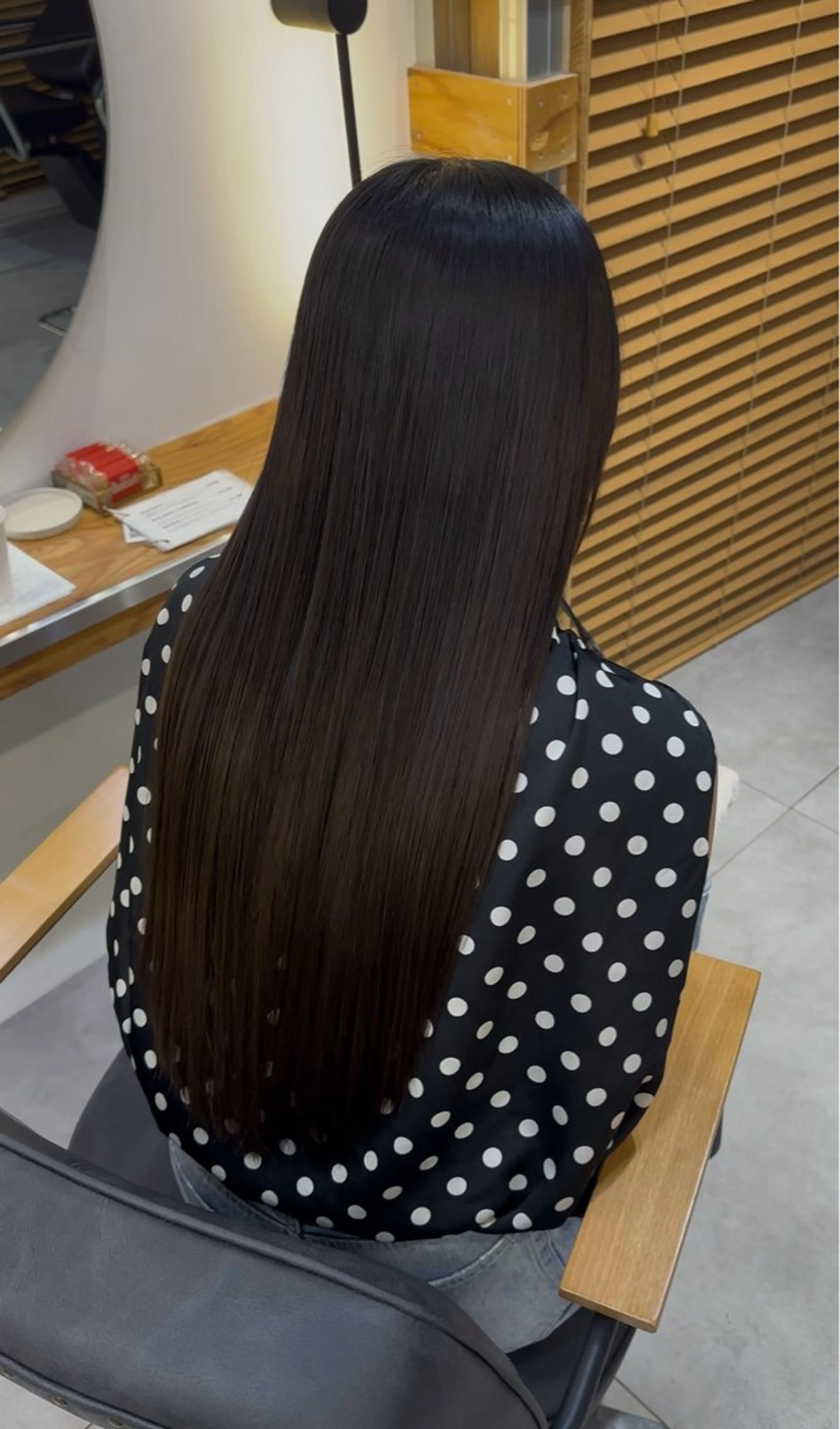 セミロング アッシュ アッシュグレー アッシュグレージュ ボブ くびれヘア 縮毛矯正 リキ/髪質改善 /縮毛矯正🫧のヘアスタイル