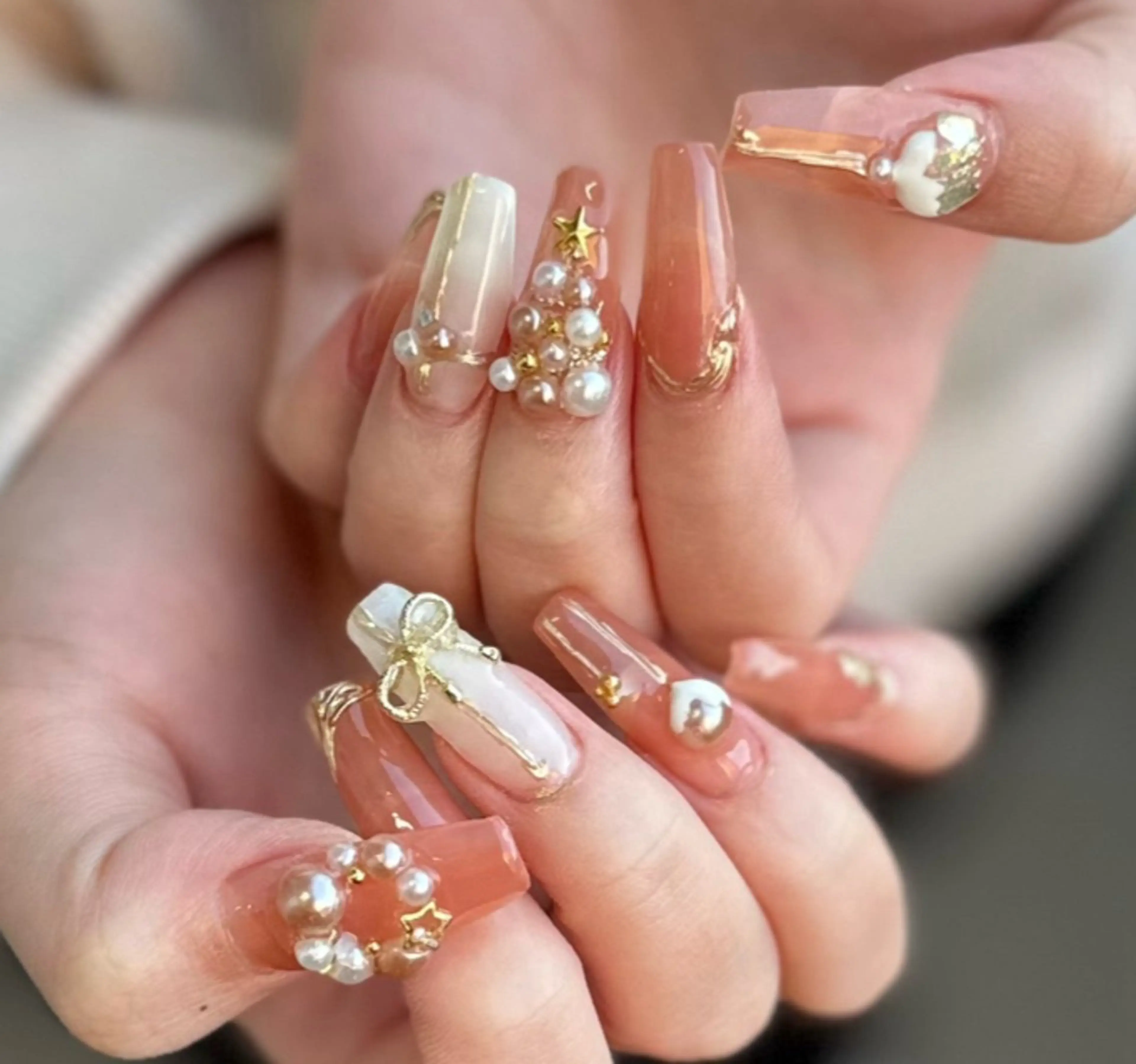 ネイル 新山 聖のネイルデザイン