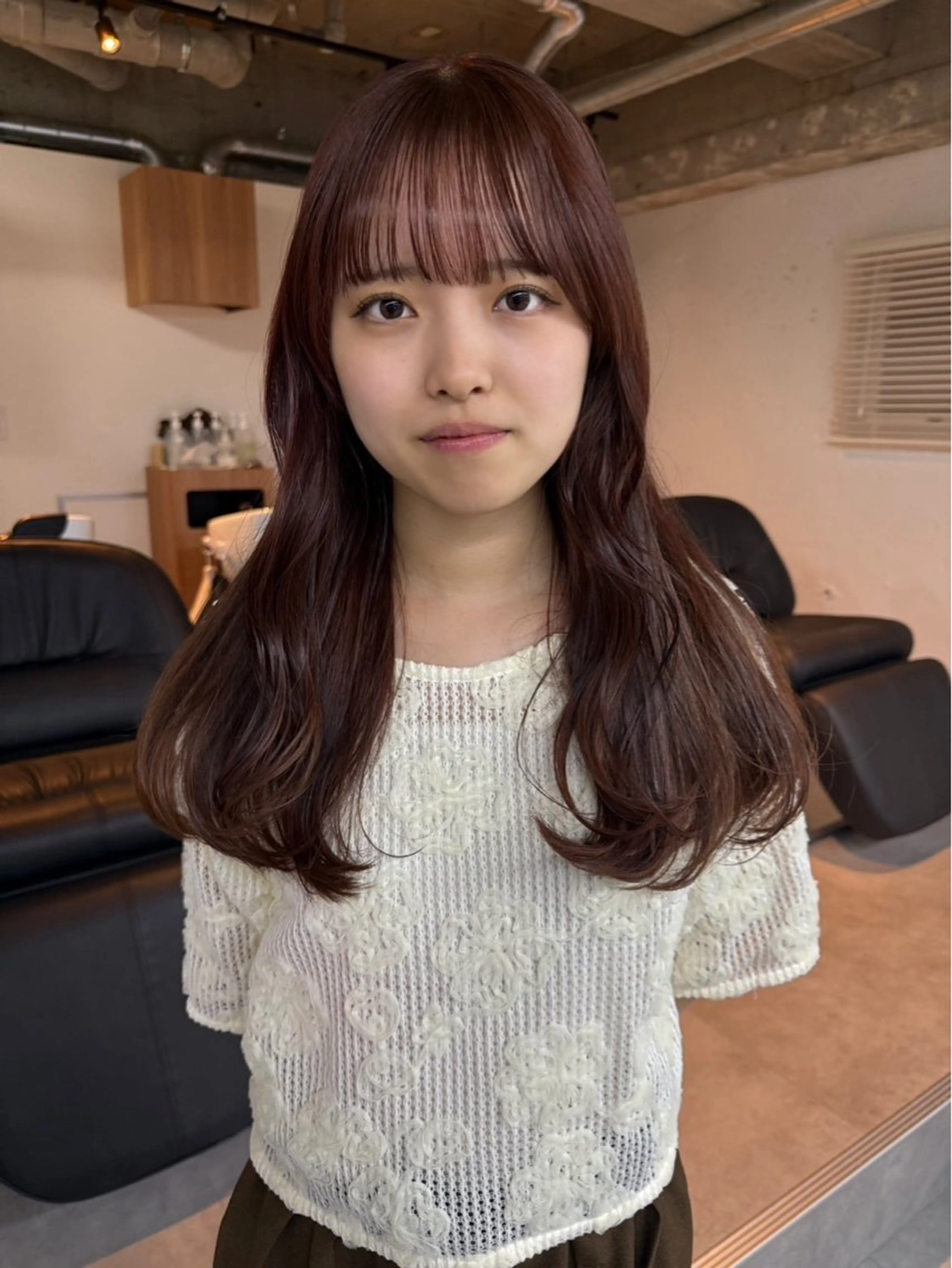 ロング r i i / ナチュラルカラーのヘアスタイル