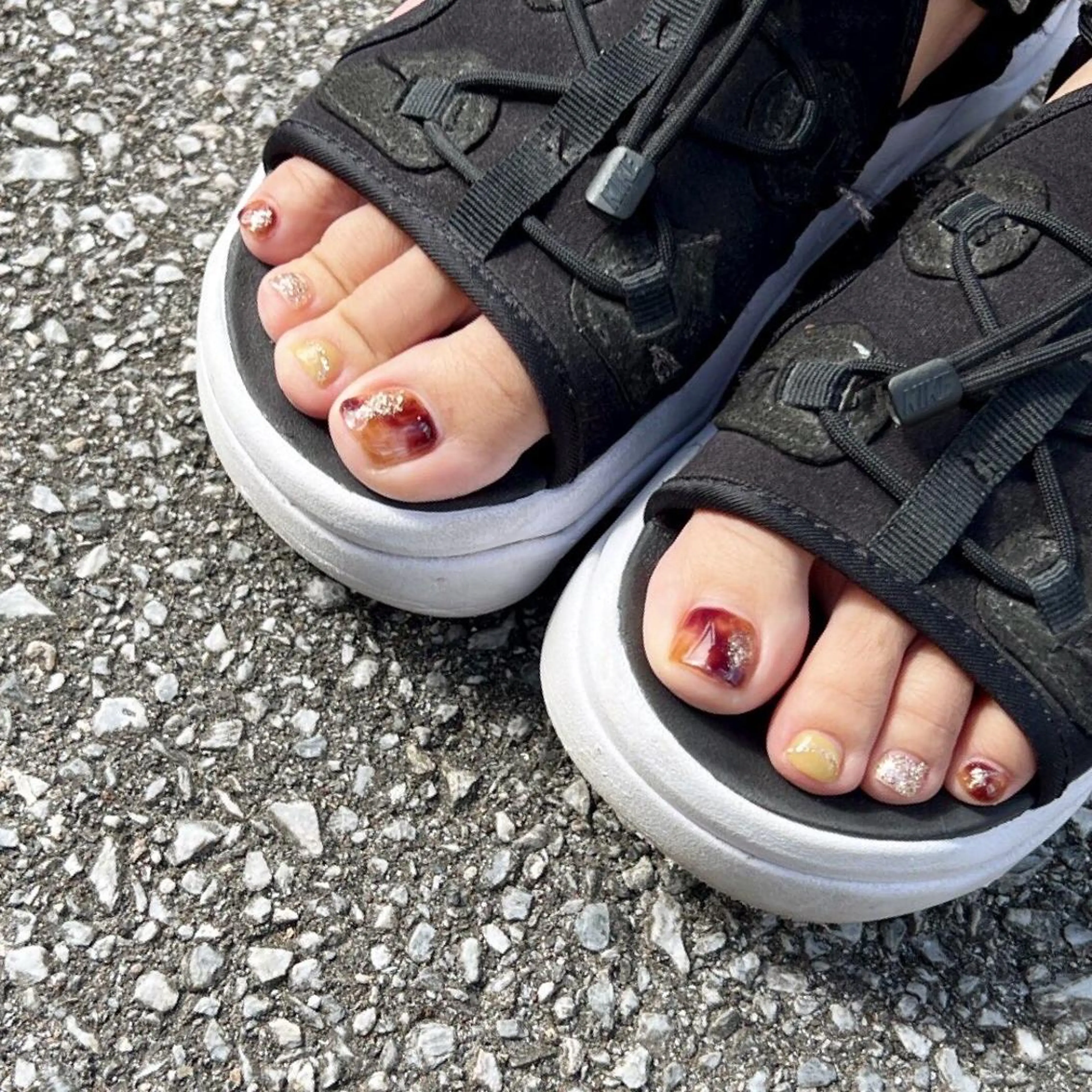 ネイル フットネイル Hair salon Irie所属・與儀 知佳のネイルデザイン