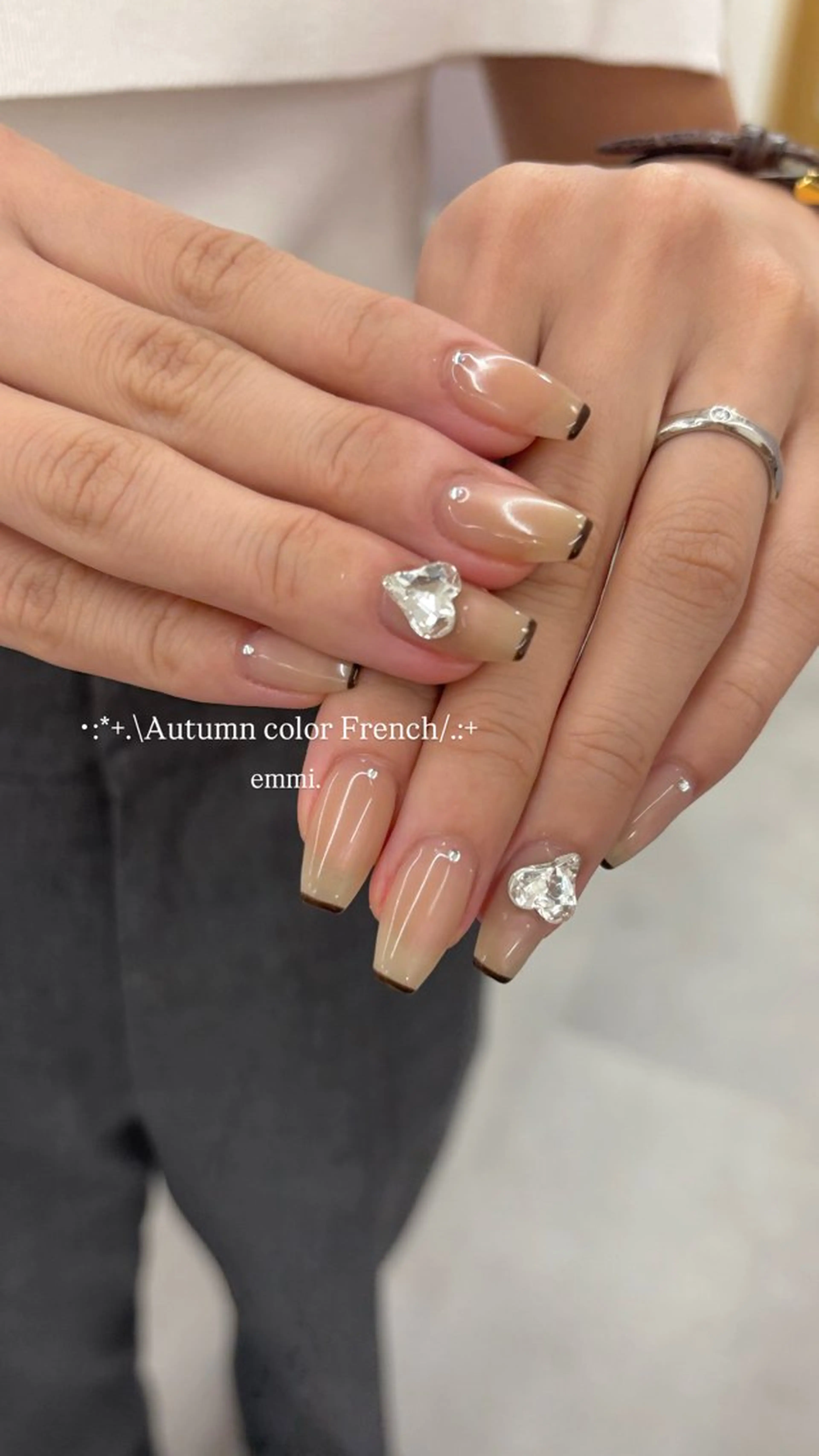 ネイル ハンドネイル GO TODAY SHAiRE SALON 表参道colore店所属・emmi nailのネイルデザイン