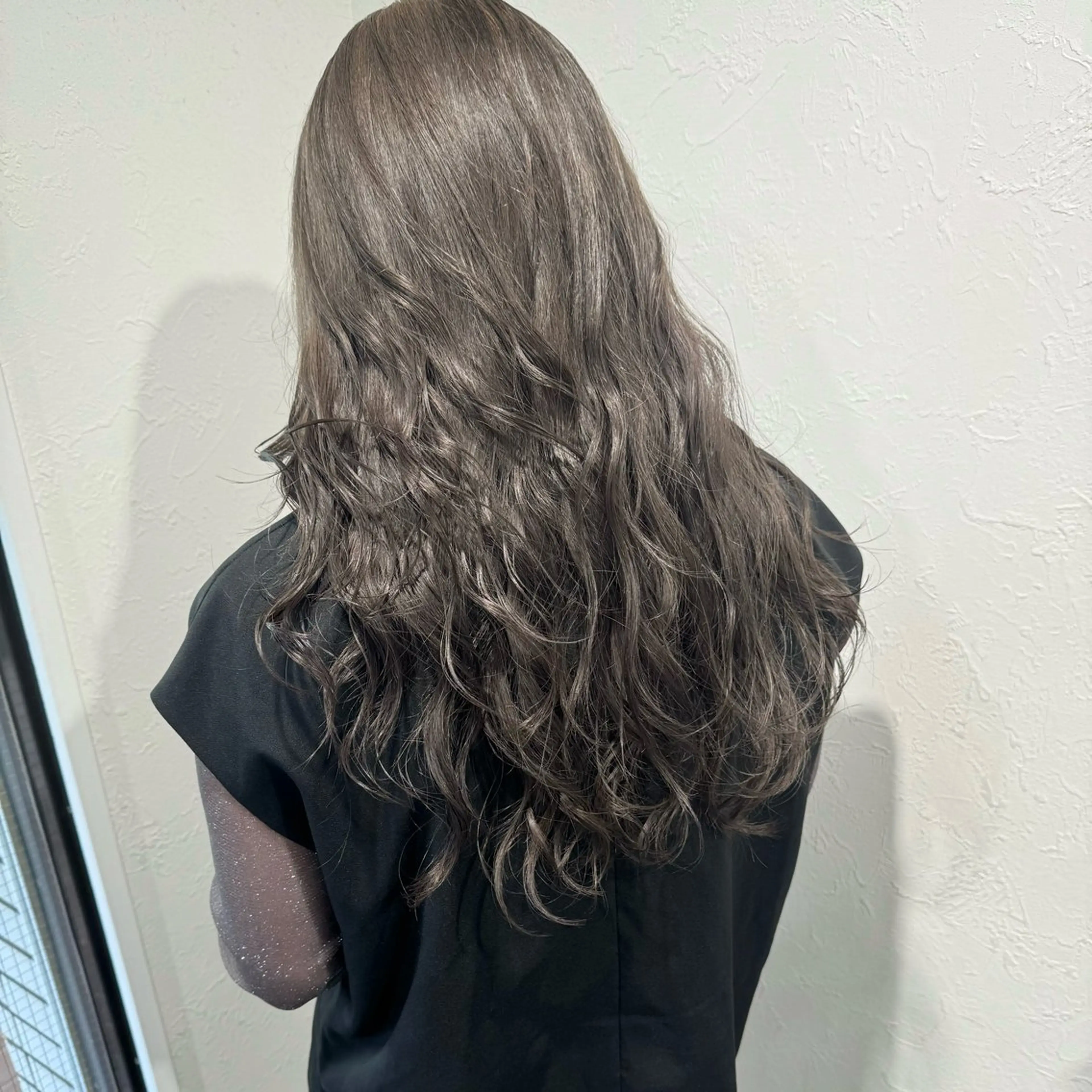 ロング カラー IwAsh  大和駅店所属・shiho .のヘアスタイル