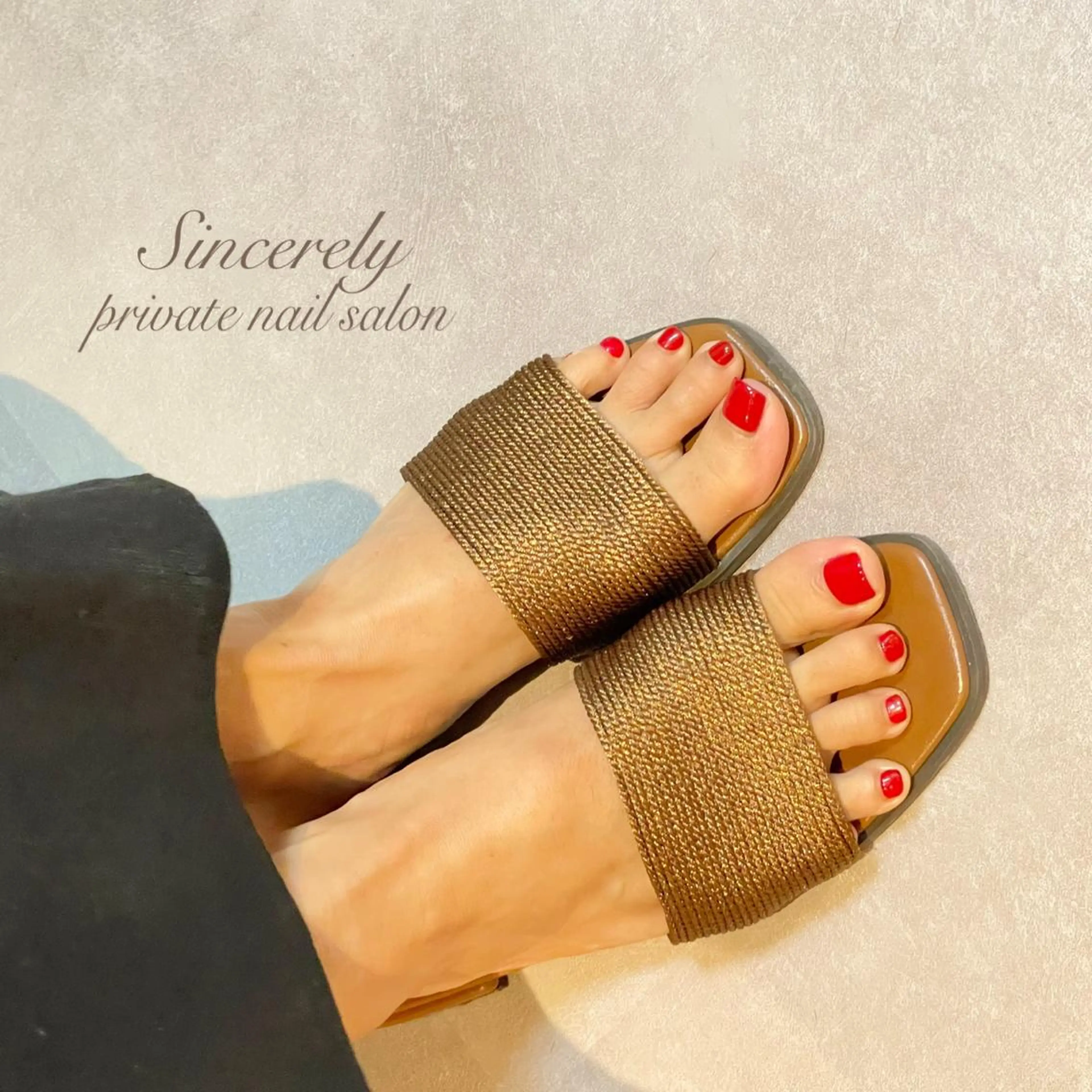 【ご新規様オフ無料！フットオフ込み】3色まで選べるワンカラー♡ パラジェル変更＋550円の写真