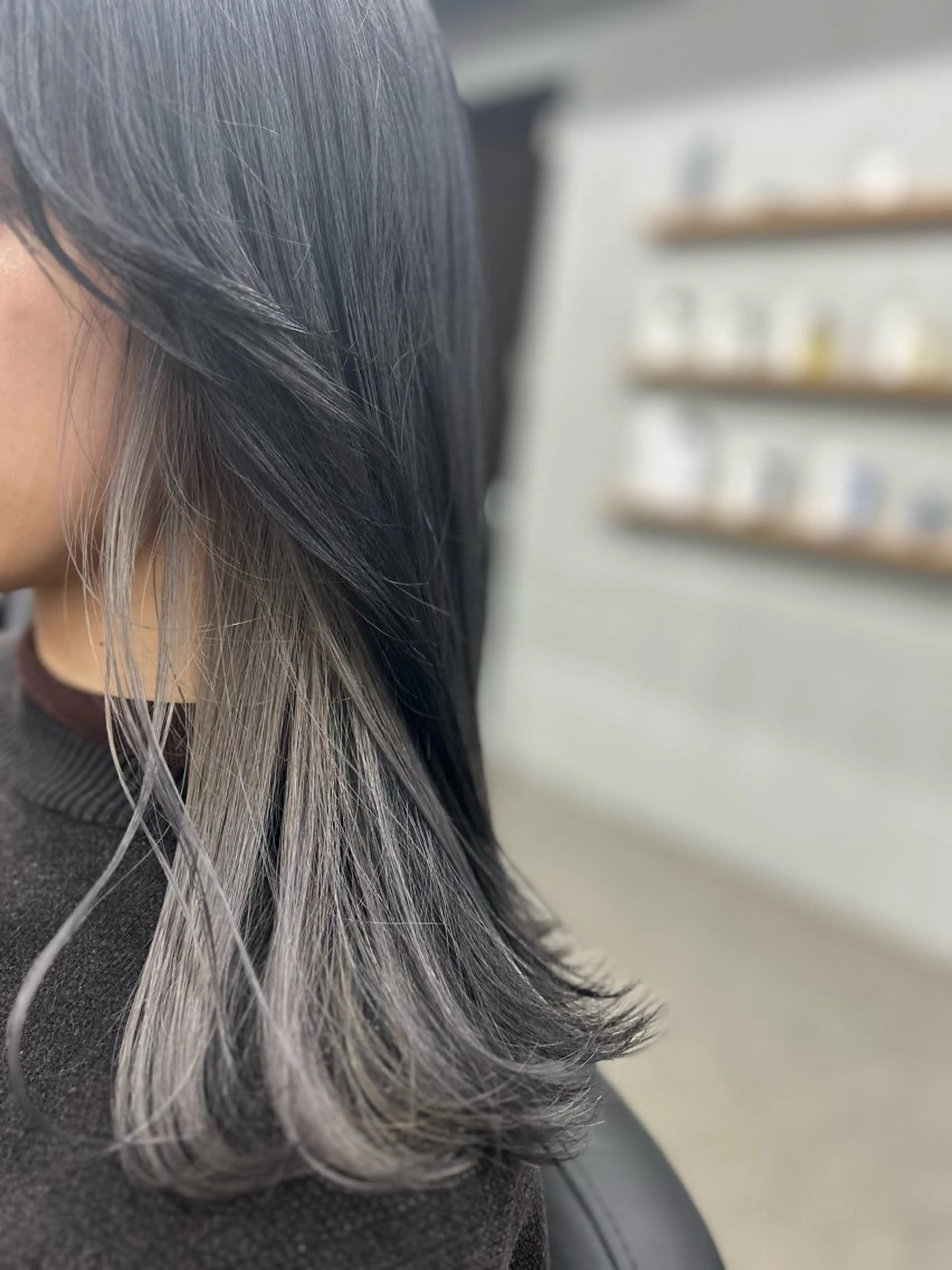 セミロング カラー イヤリングカラー N/デザインカラー 🌿ナギのヘアスタイル