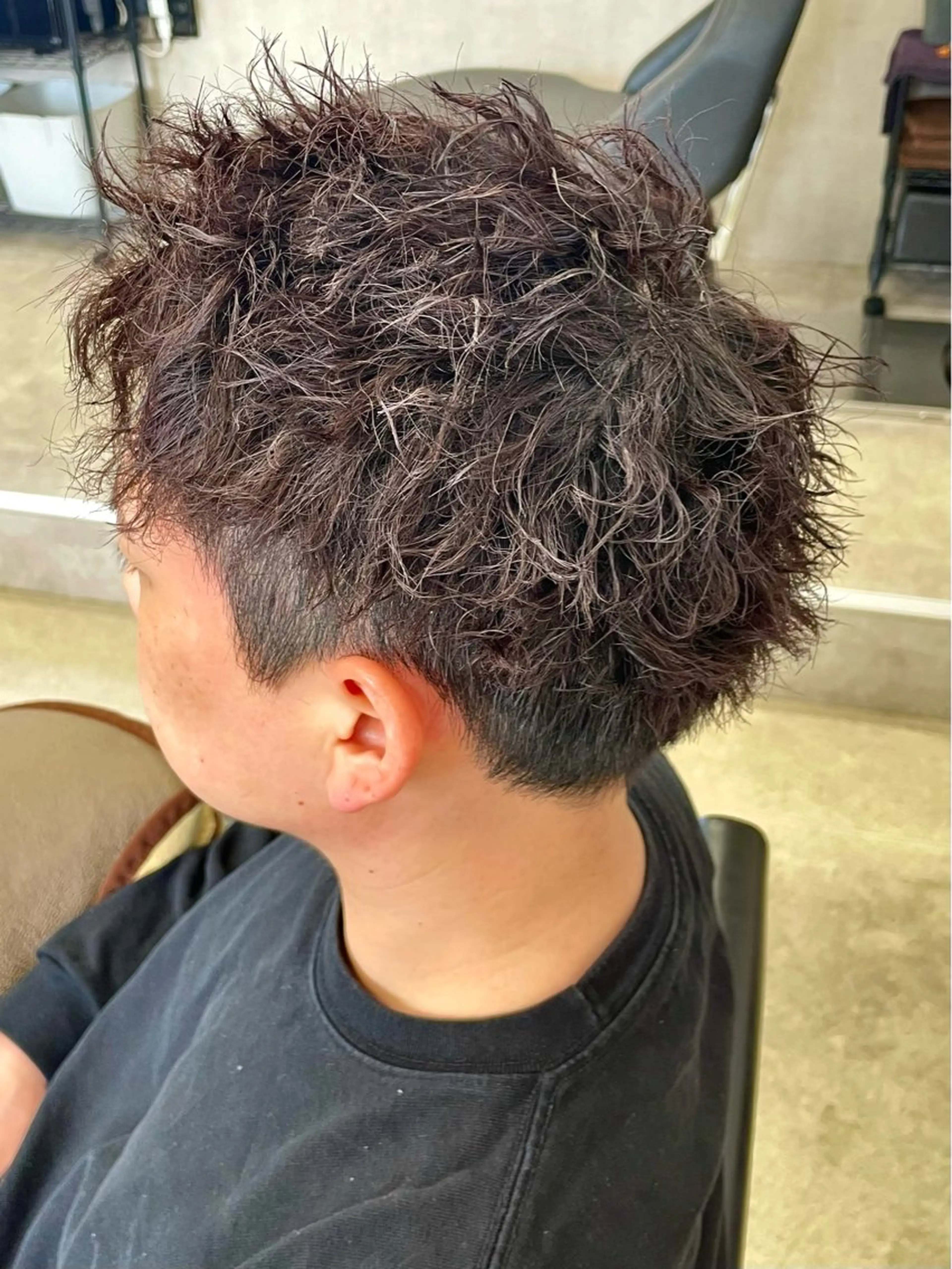 ショート パーマ メンズ メンズパーマ ショートヘア カット パーマ 大島 渓翔のヘアスタイル
