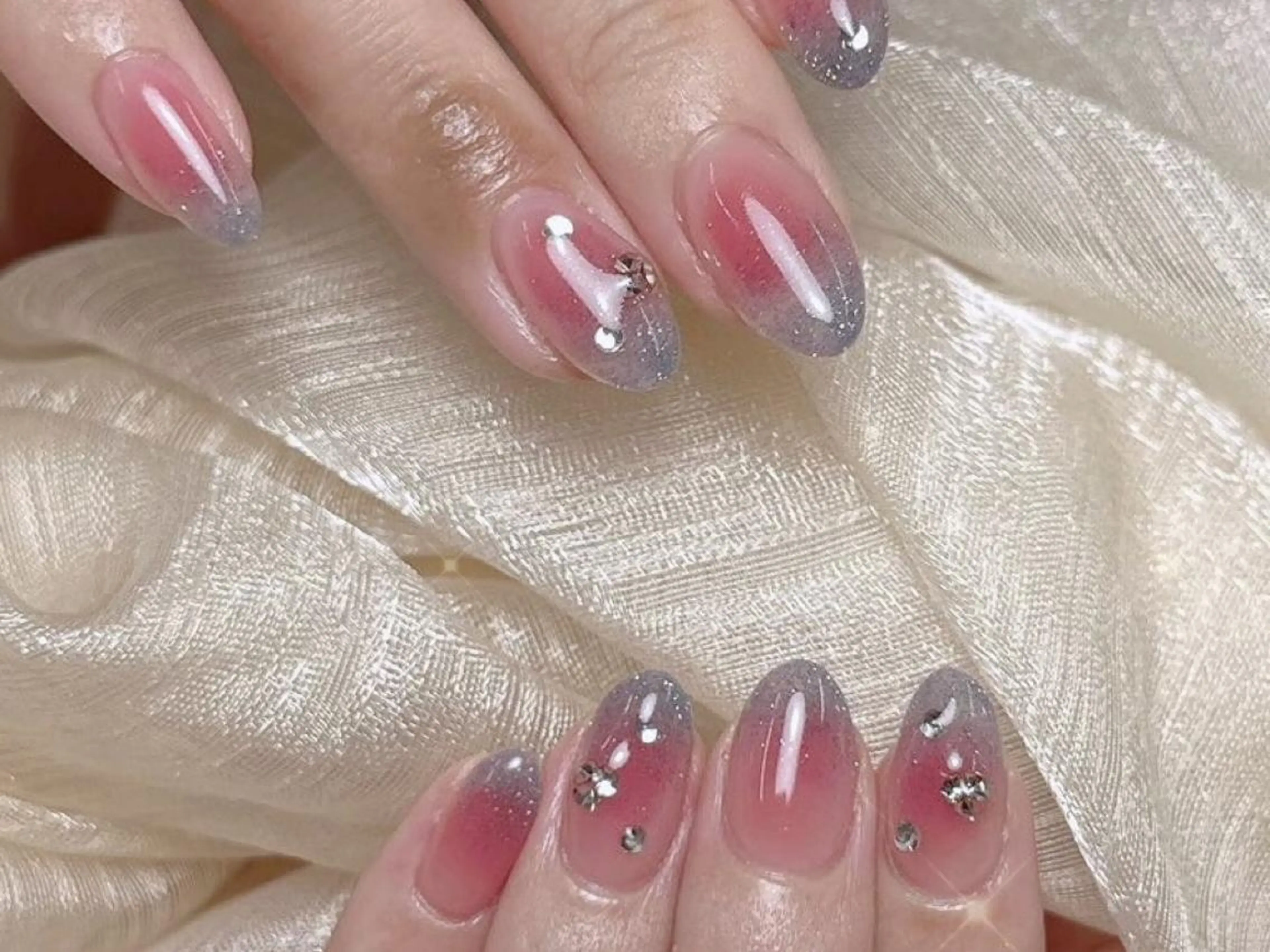 ネイル 🎀まゆ 🪽🐾のネイルデザイン