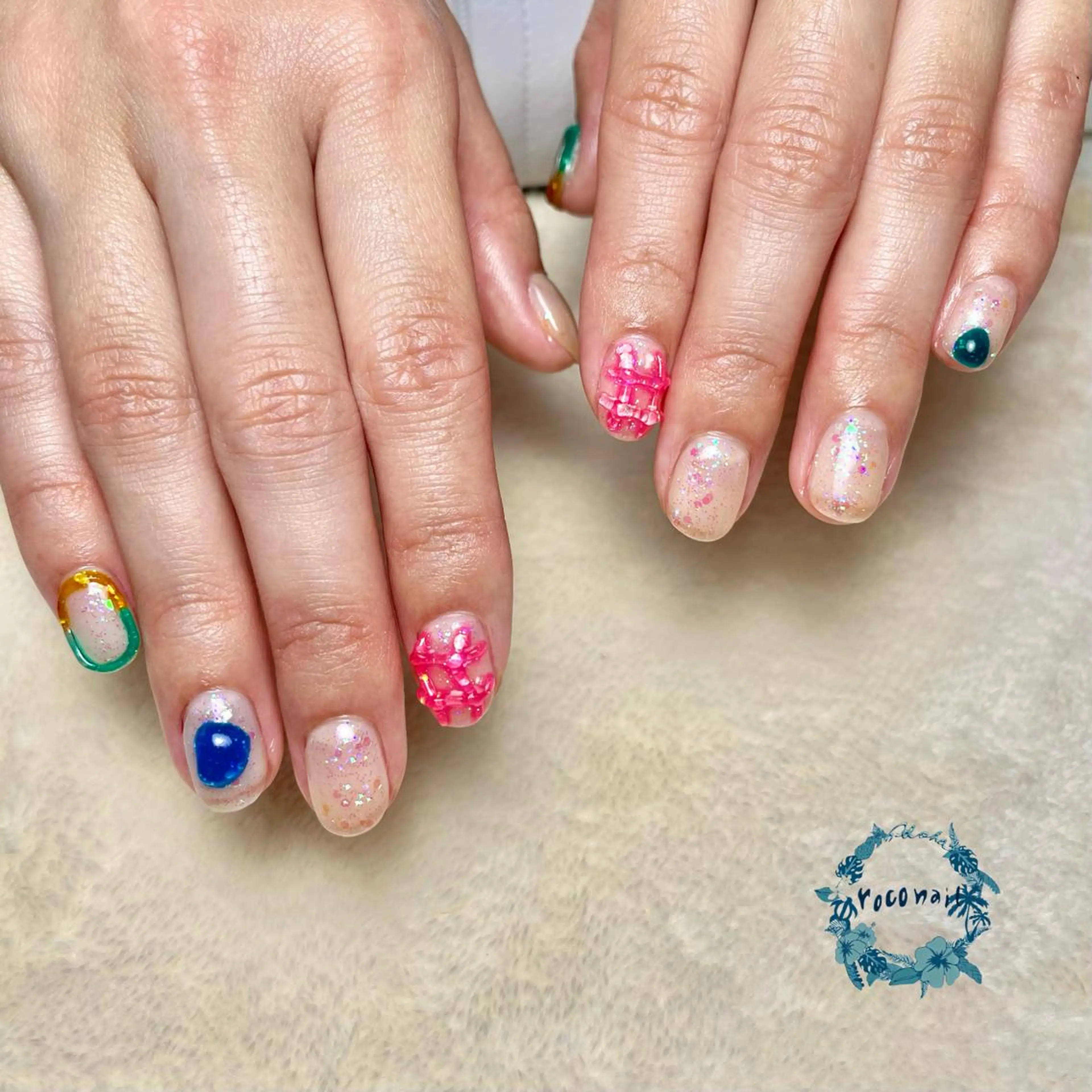 ネイル キラキラネイル ニュアンスネイル ハンドネイル roconail ヒロコのネイルデザイン