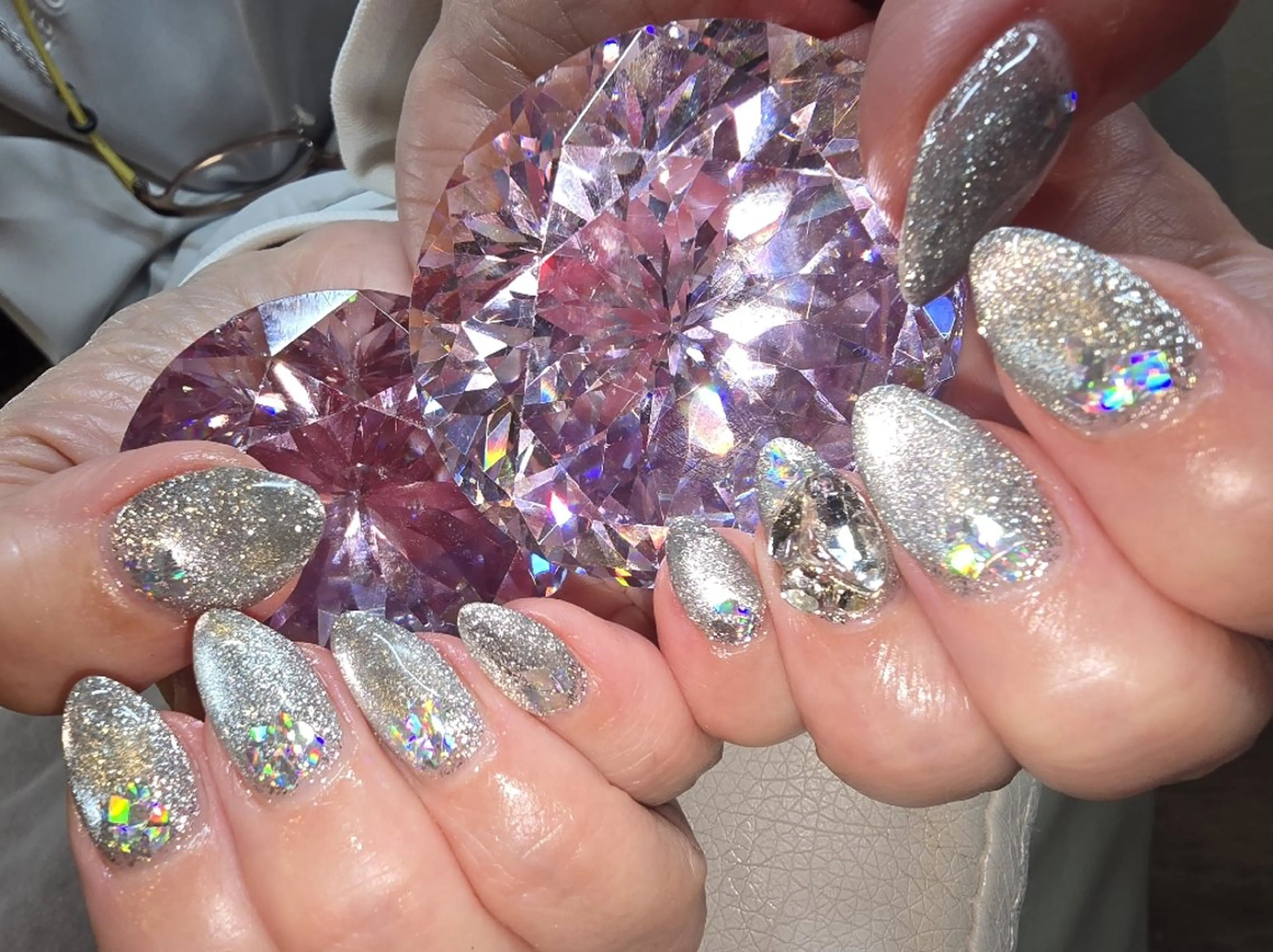 ミディアム ハンドネイル chakky nailsのネイルデザイン