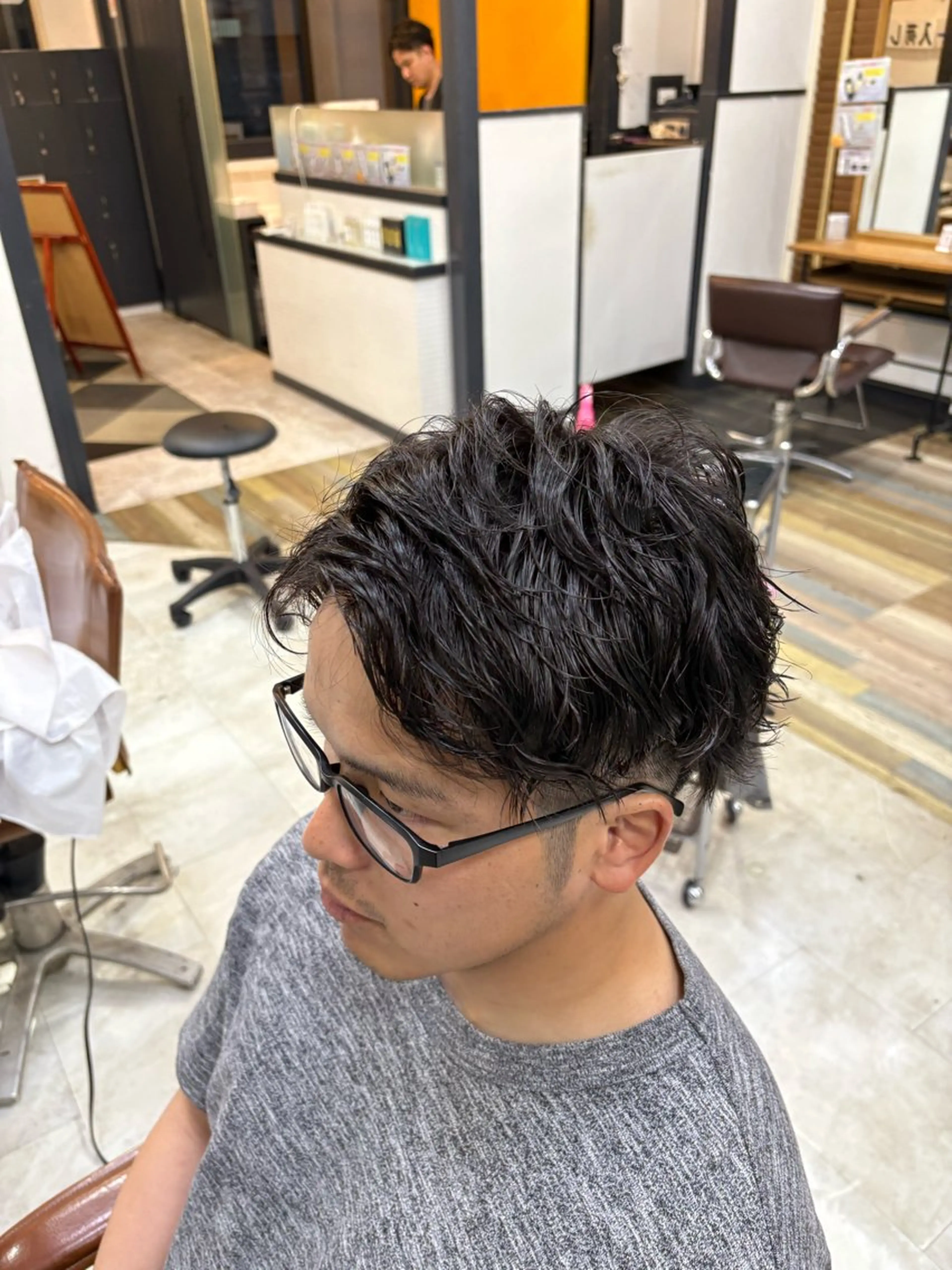 パーマ メンズ 浦﨑 笑美里のヘアスタイル