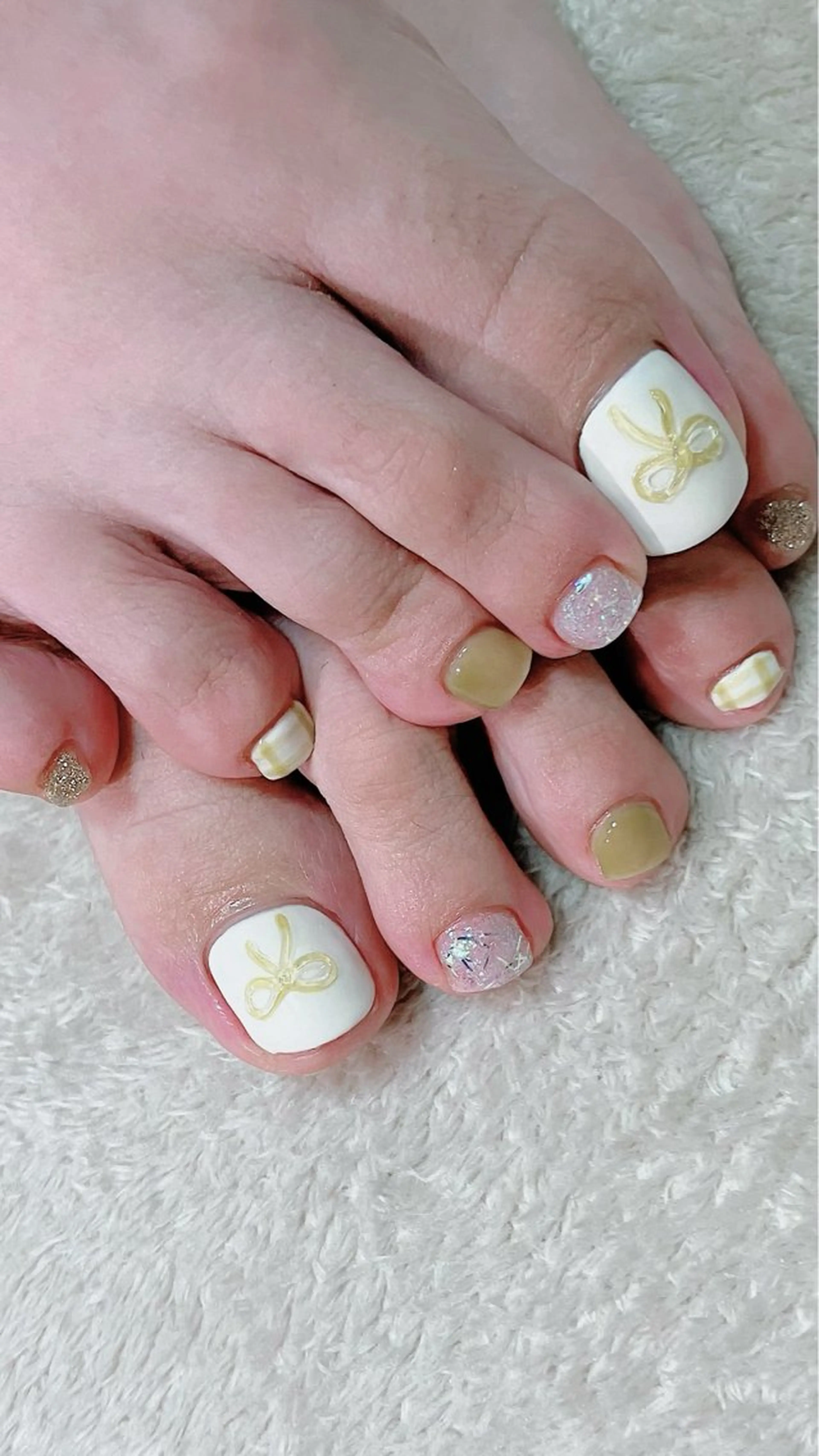 ネイル フットネイル haleyume所属・shino🌟 痛ネイルのネイルデザイン