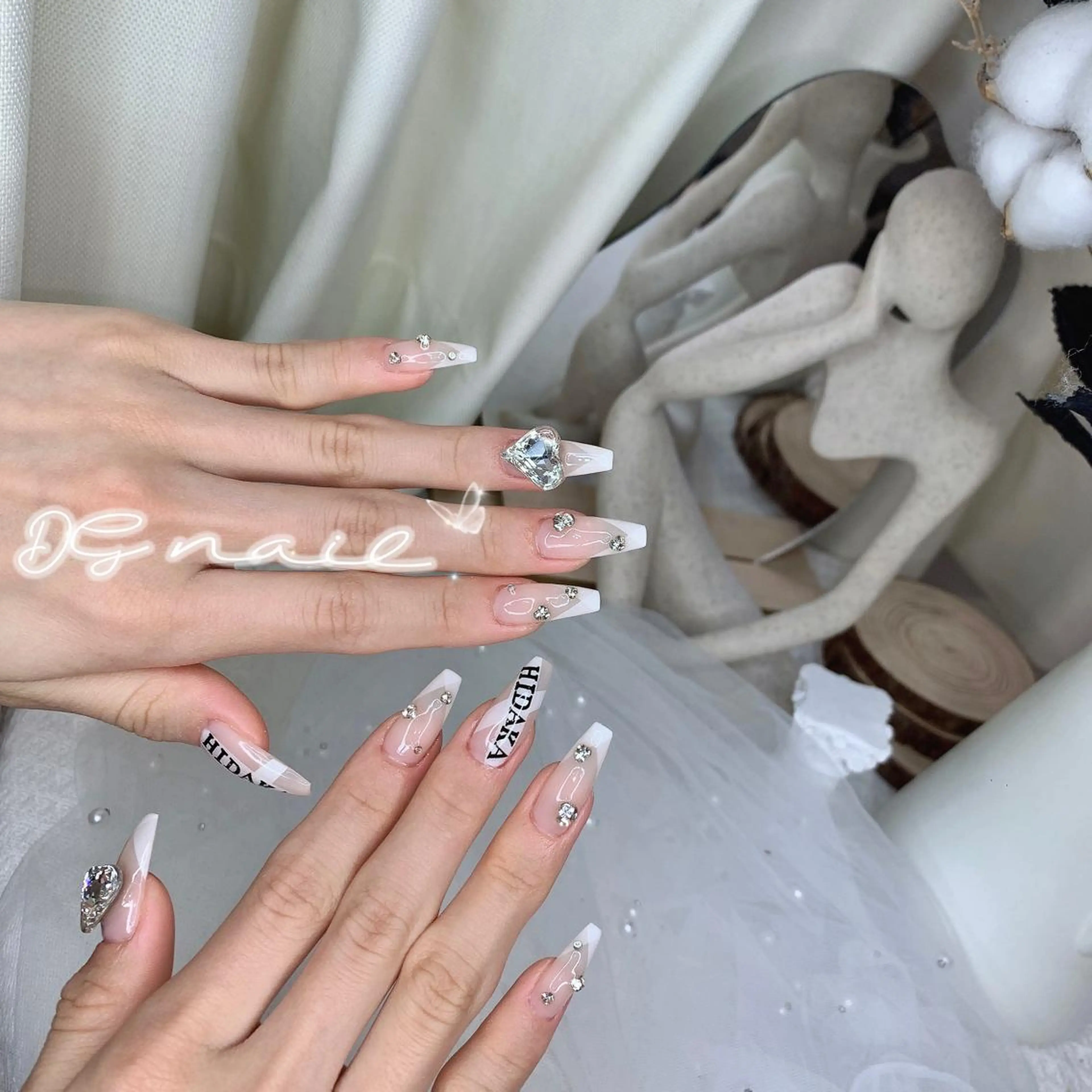 ネイル ハート ハンドネイル DG nailsalon所属・DG nailのネイルデザイン
