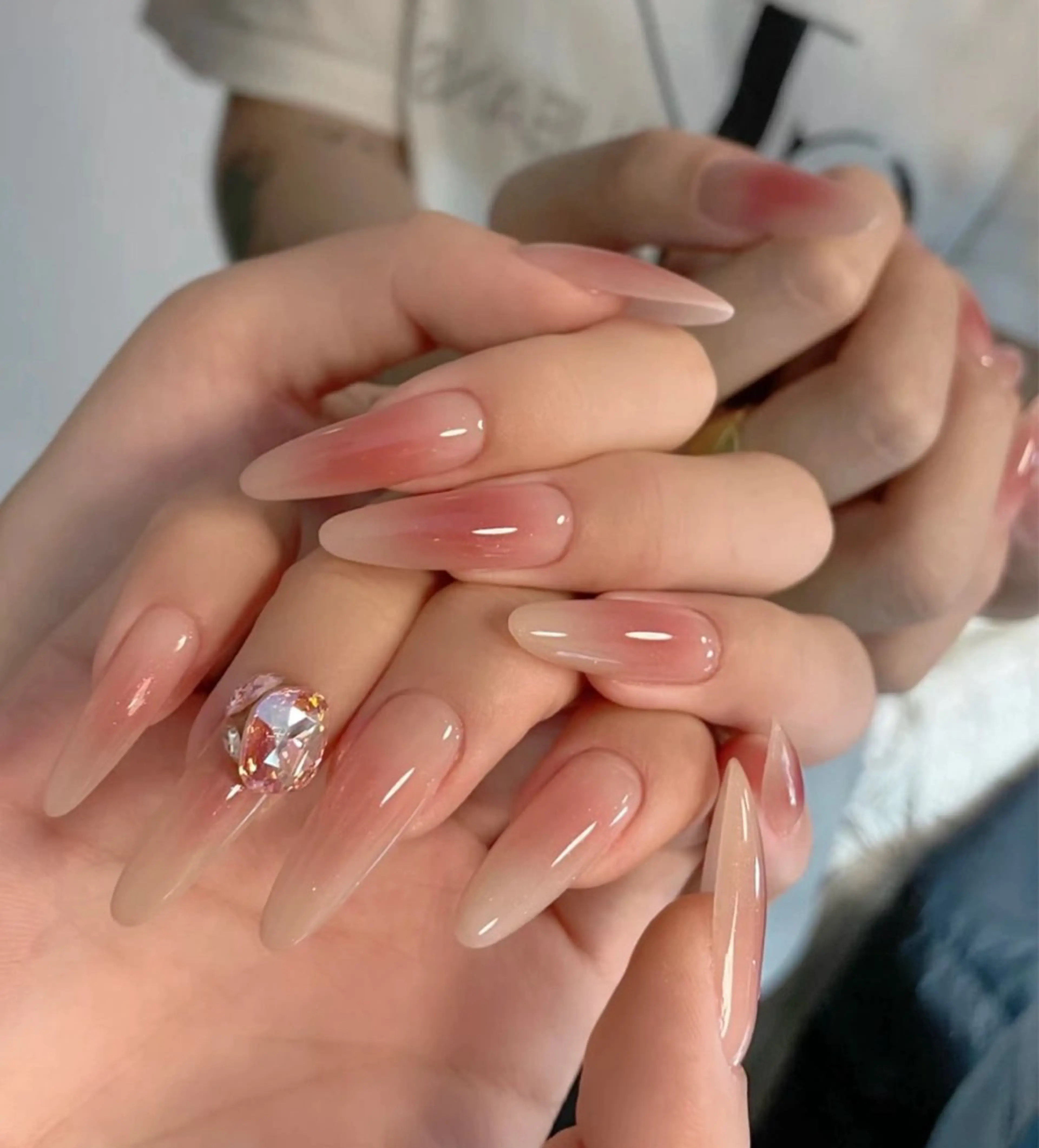 ネイル ハンドネイル M🌷nail 長さだし専門店のネイルデザイン