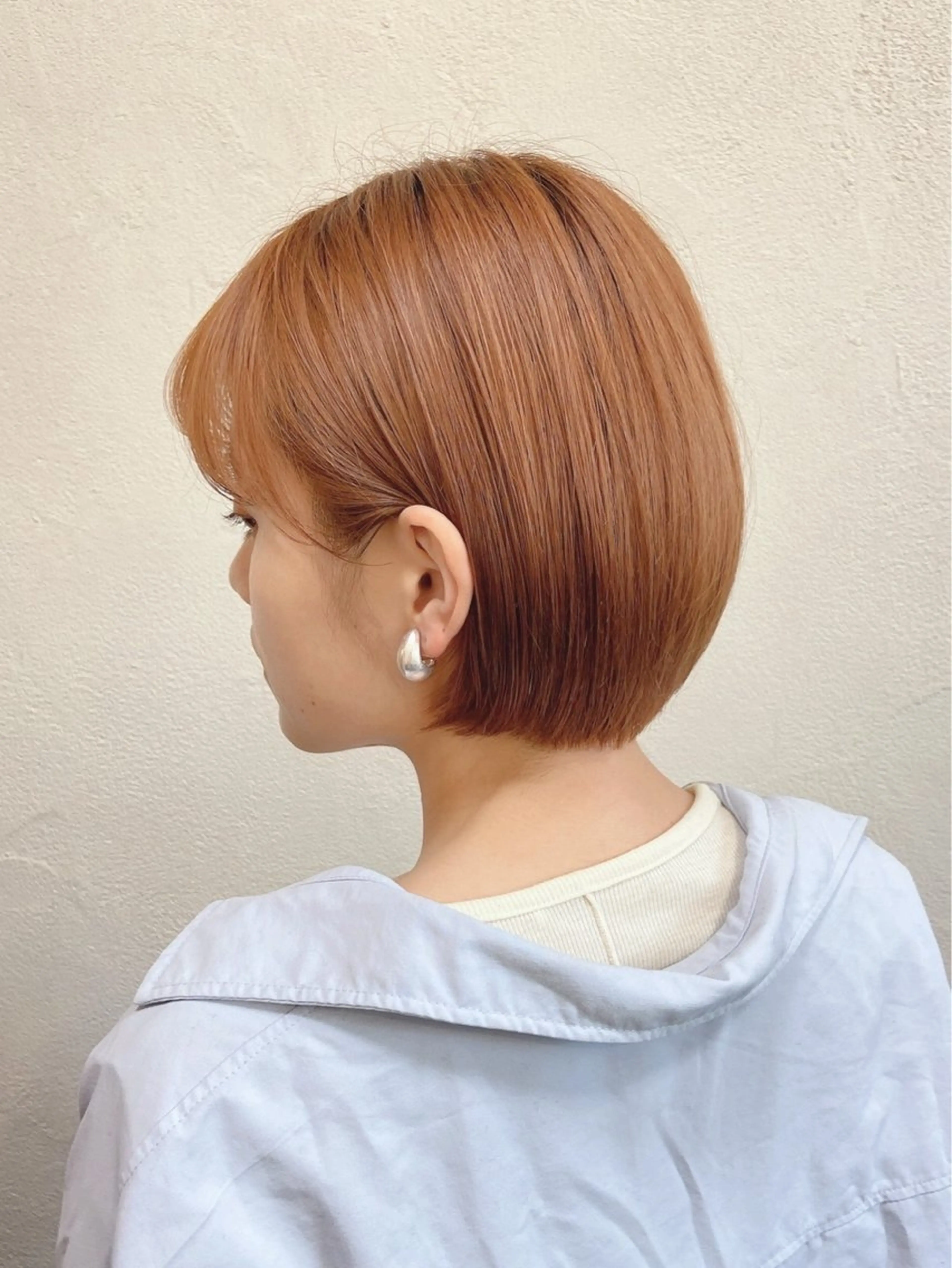 ショート カラー うる艶カラー× ハイトーン/miuのヘアスタイル