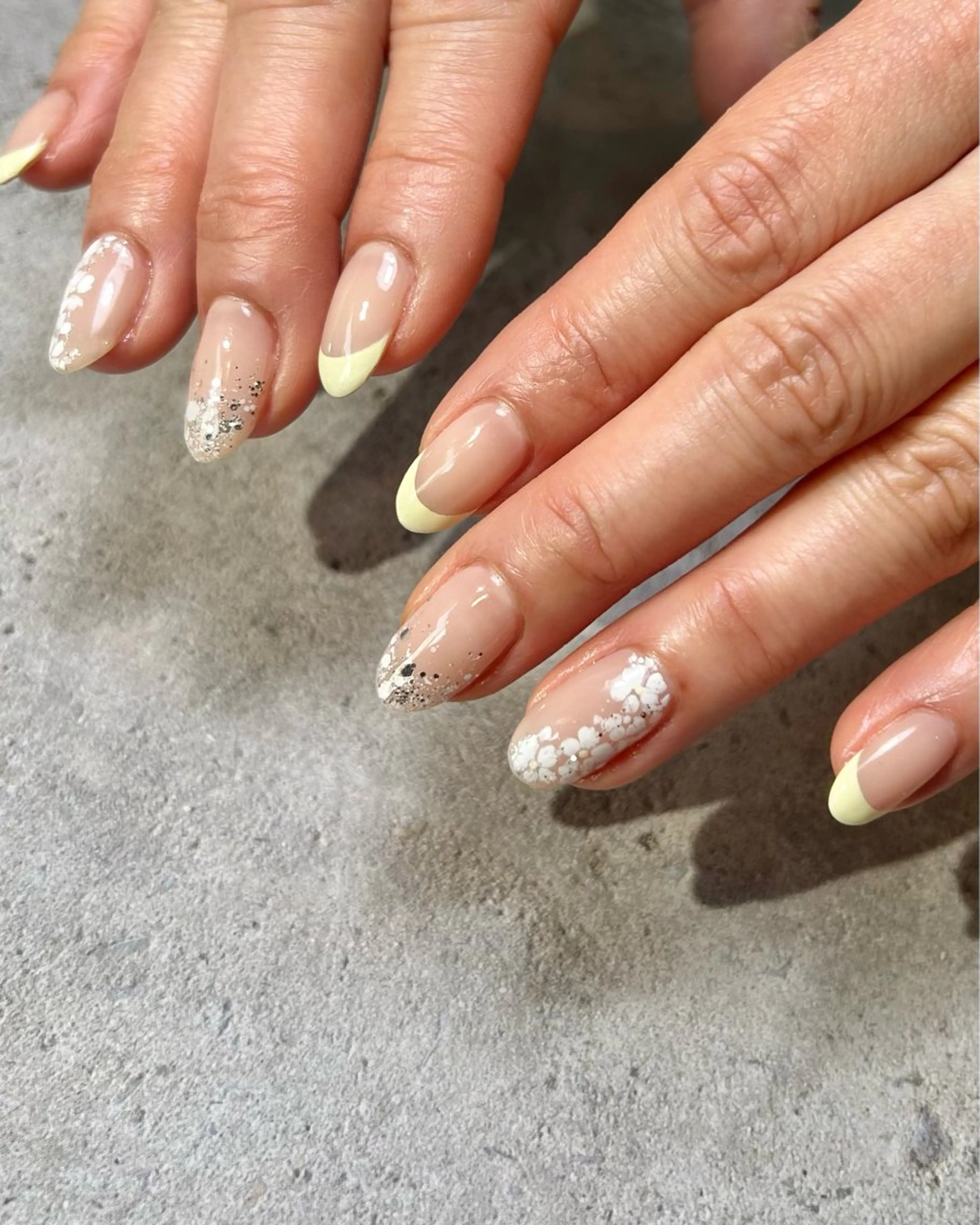 ネイル 春ネイル 黄色 ハンドネイル Reflection marikoのネイルデザイン