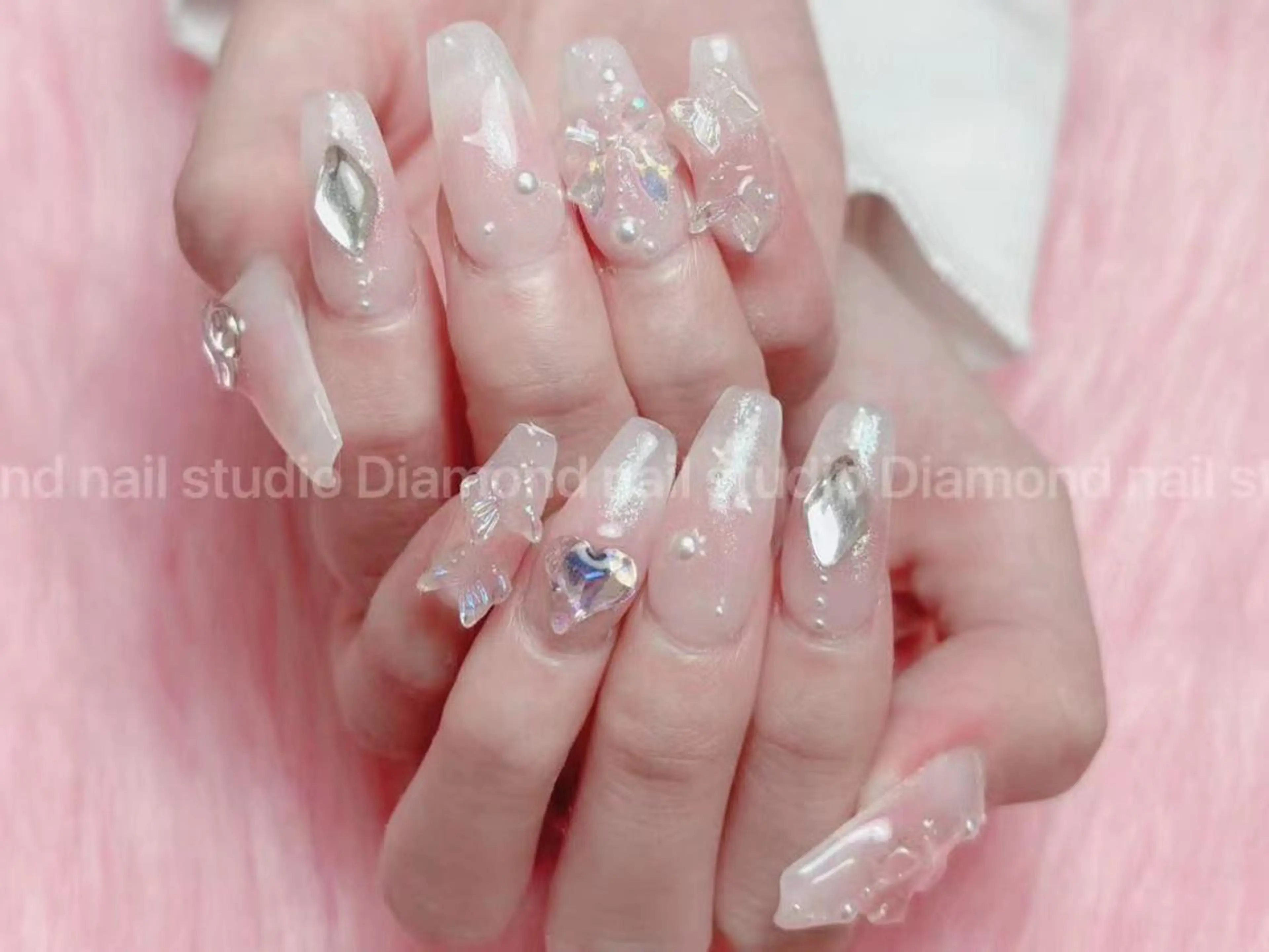 ネイル ハンドネイル DIAMOND 💦のネイルデザイン