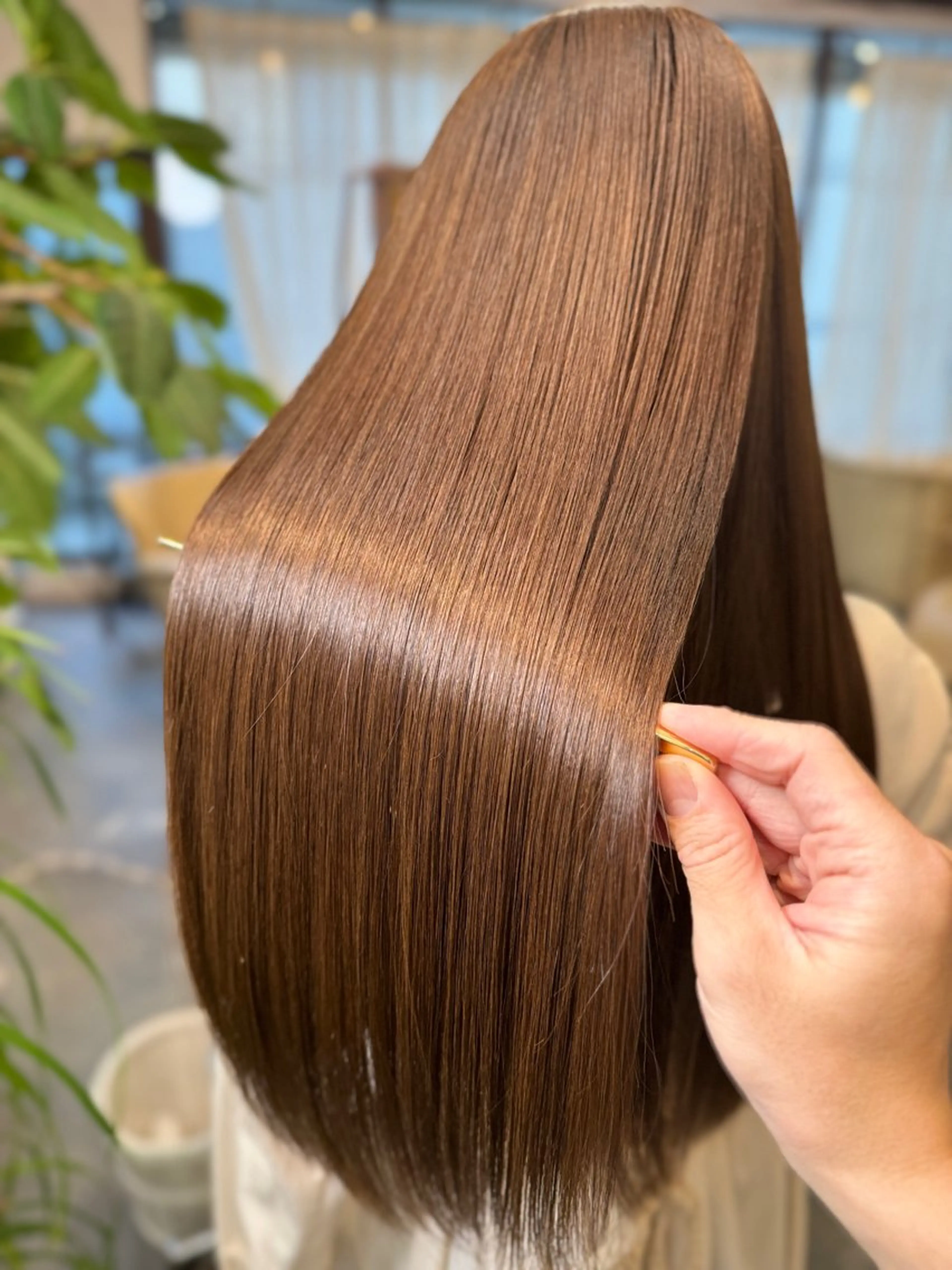 ロング カラー 🌟学割クーポン多数 すがわら🌟のヘアスタイル