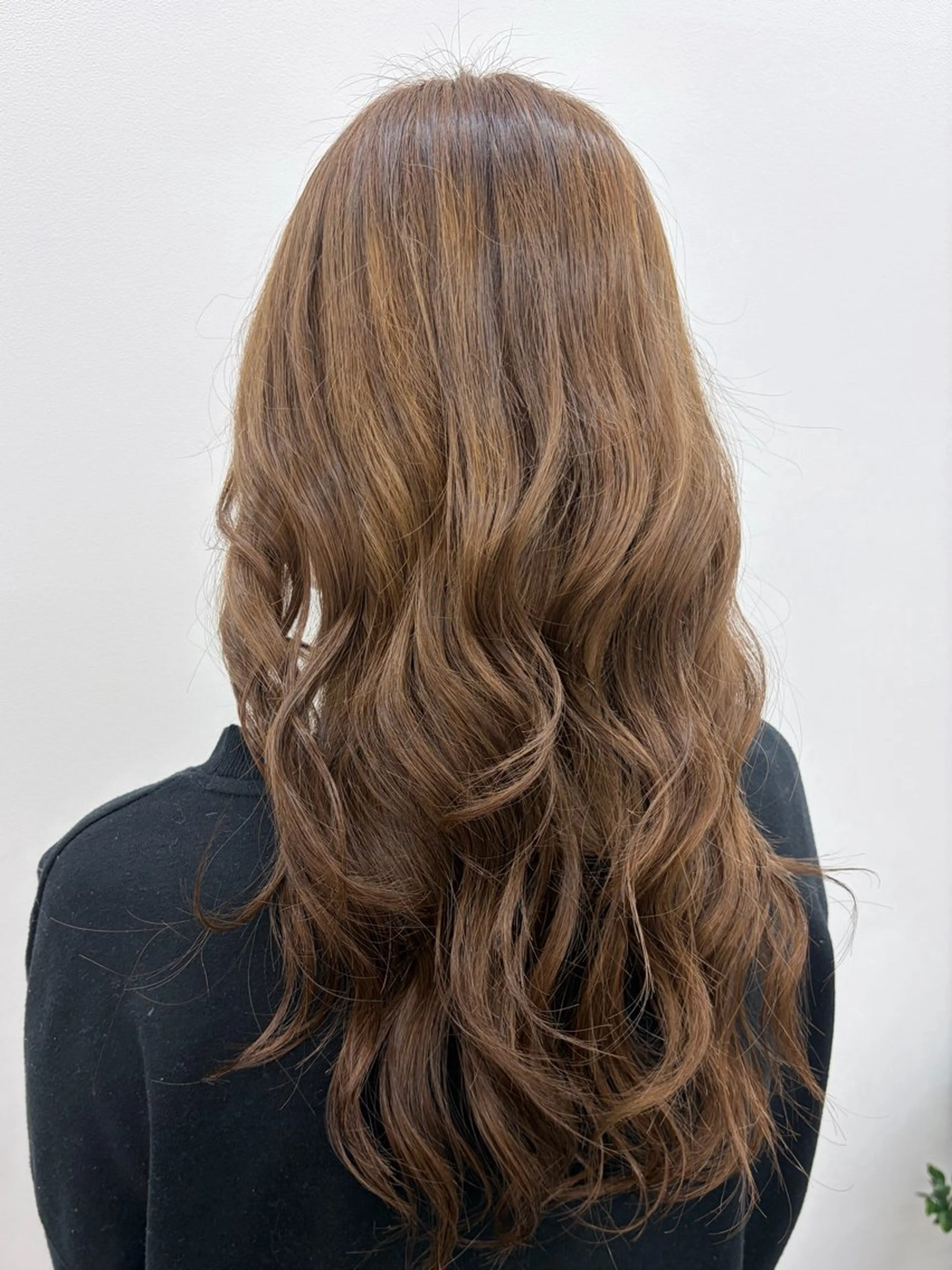 カラー ベージュカラー ブリーチ ブラウンカラー ブラウンベージュ ヘアカラー 小出 琴未のヘアスタイル