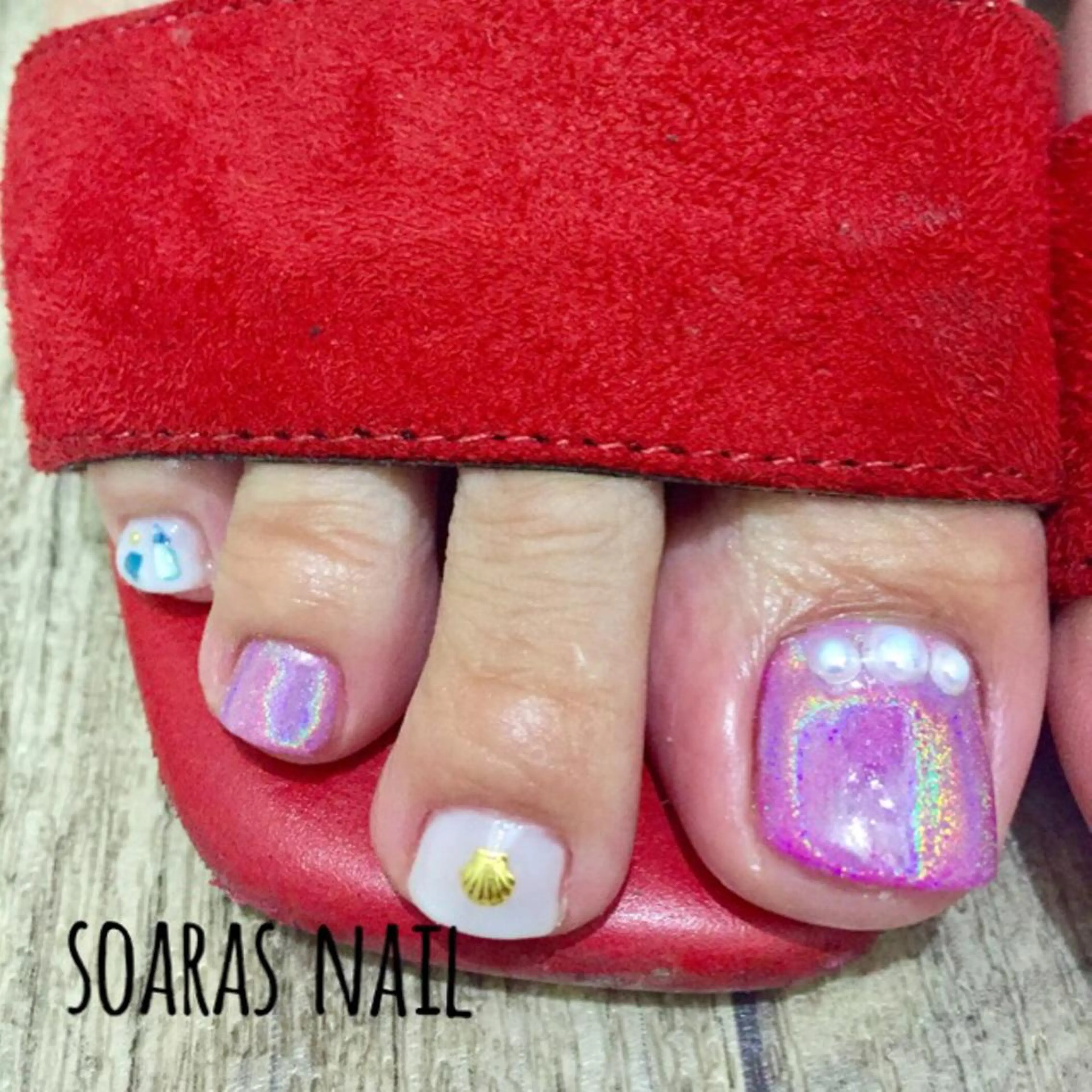 ネイル フットネイル soaras nailのネイルデザイン
