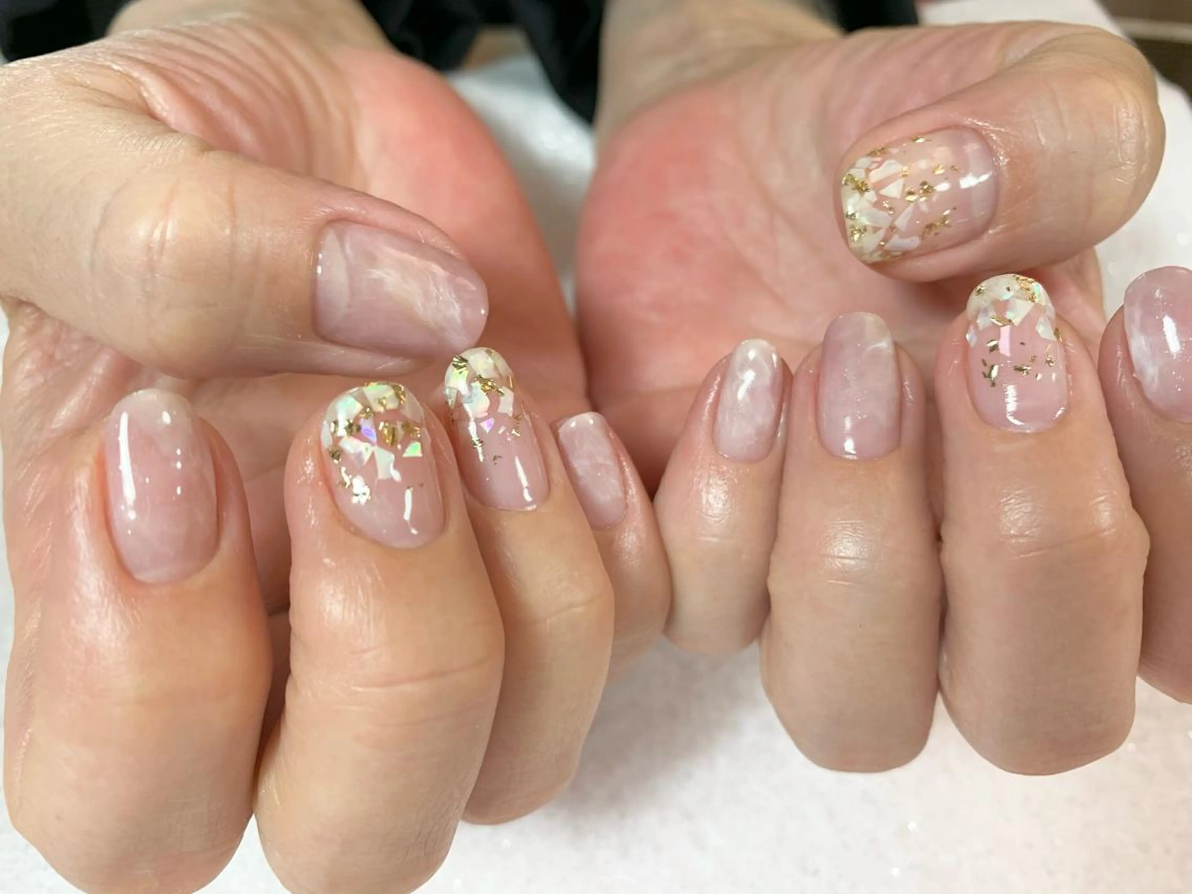 ネイル ニュアンスネイル ピンク ハンドネイル 手塚 里奈のネイルデザイン