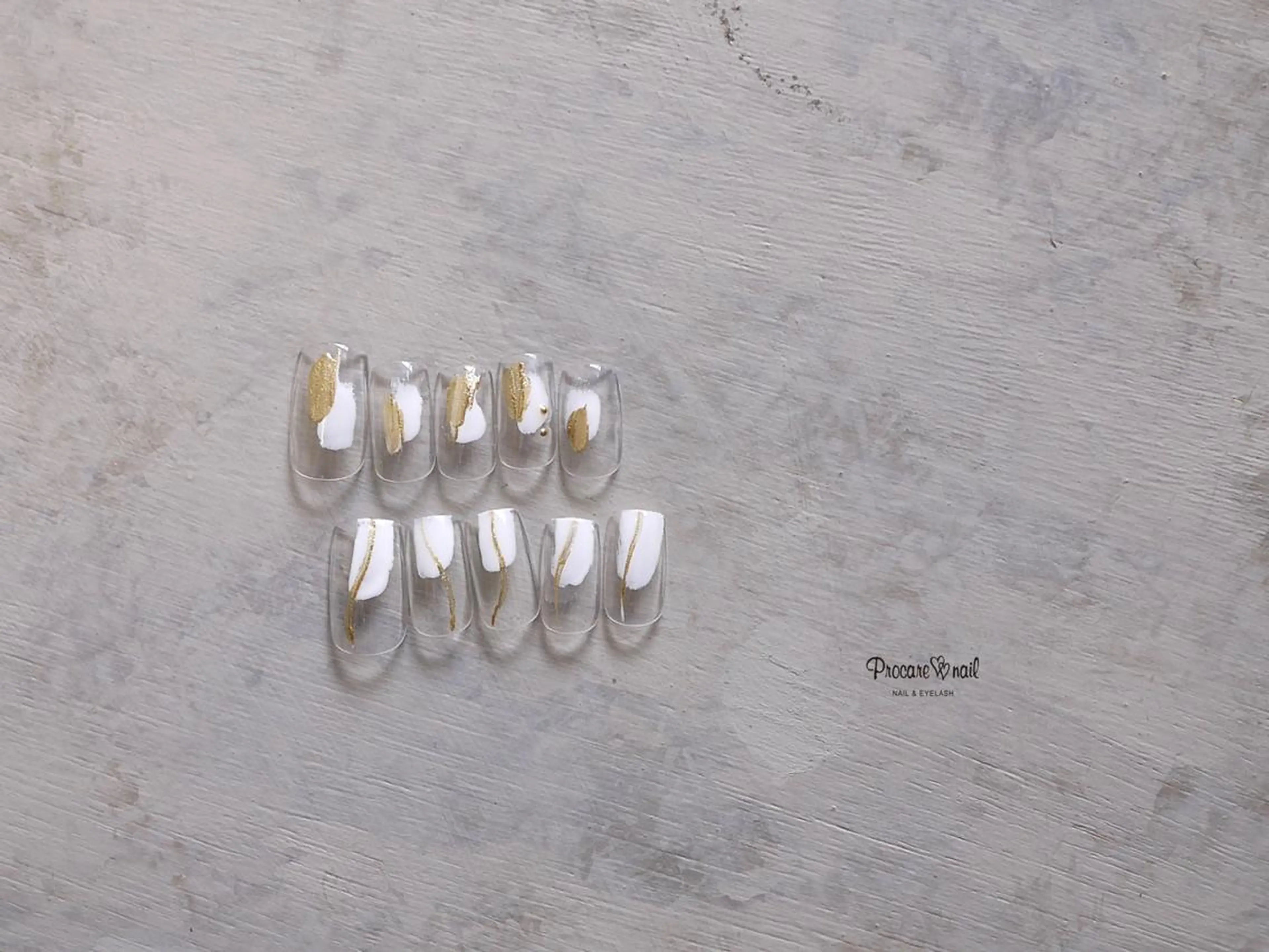 【🚫オフなし】クリアベースニュアンスアートネイル🎨𓈒𓏸　90分の写真