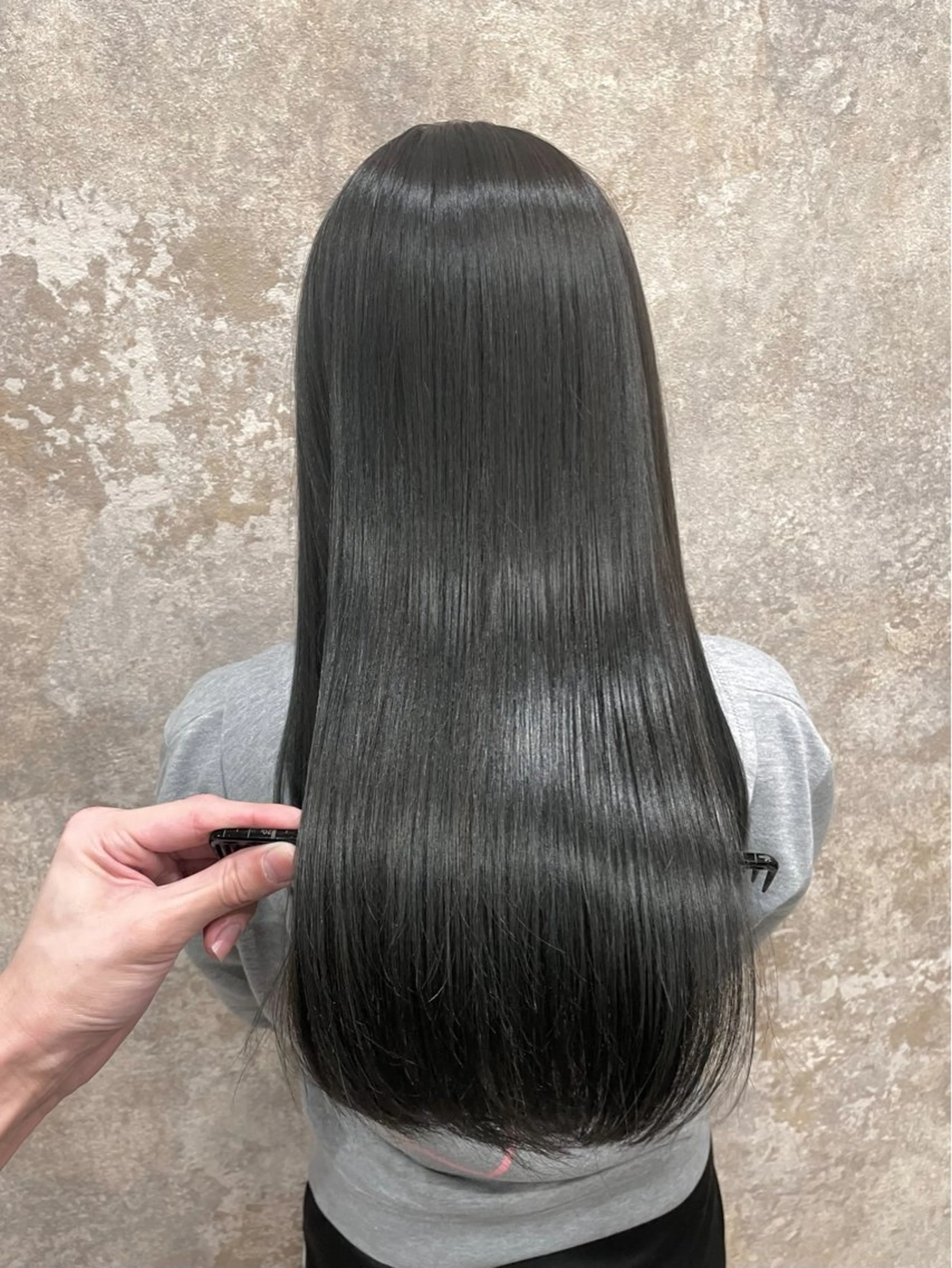 🍀縮毛矯正+髪質改善トリートメント（始まり​〜​）+リセッターの写真