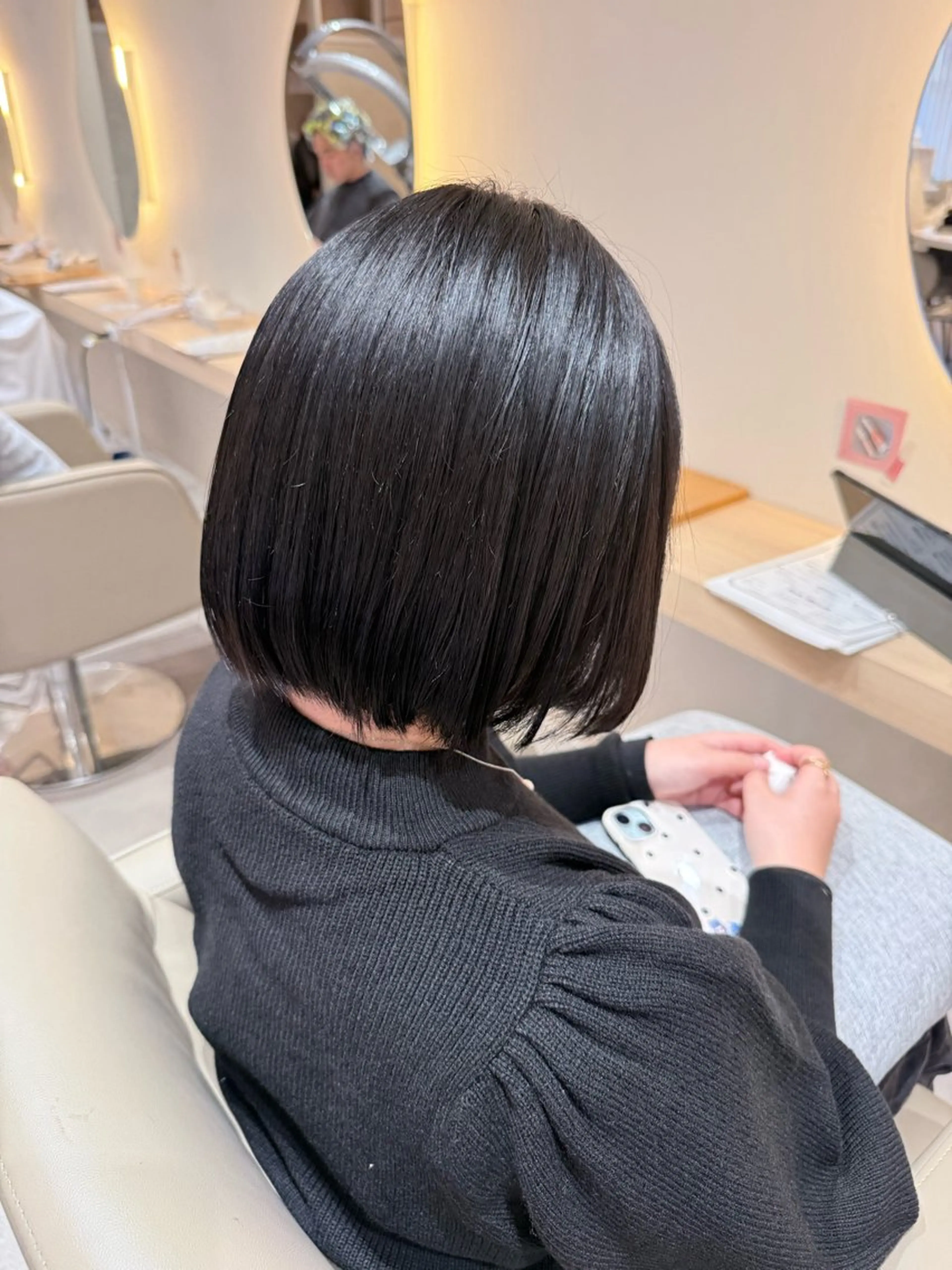 ミディアム ヘアカラー 🫧透明感カラー🫧 TOMOのヘアスタイル