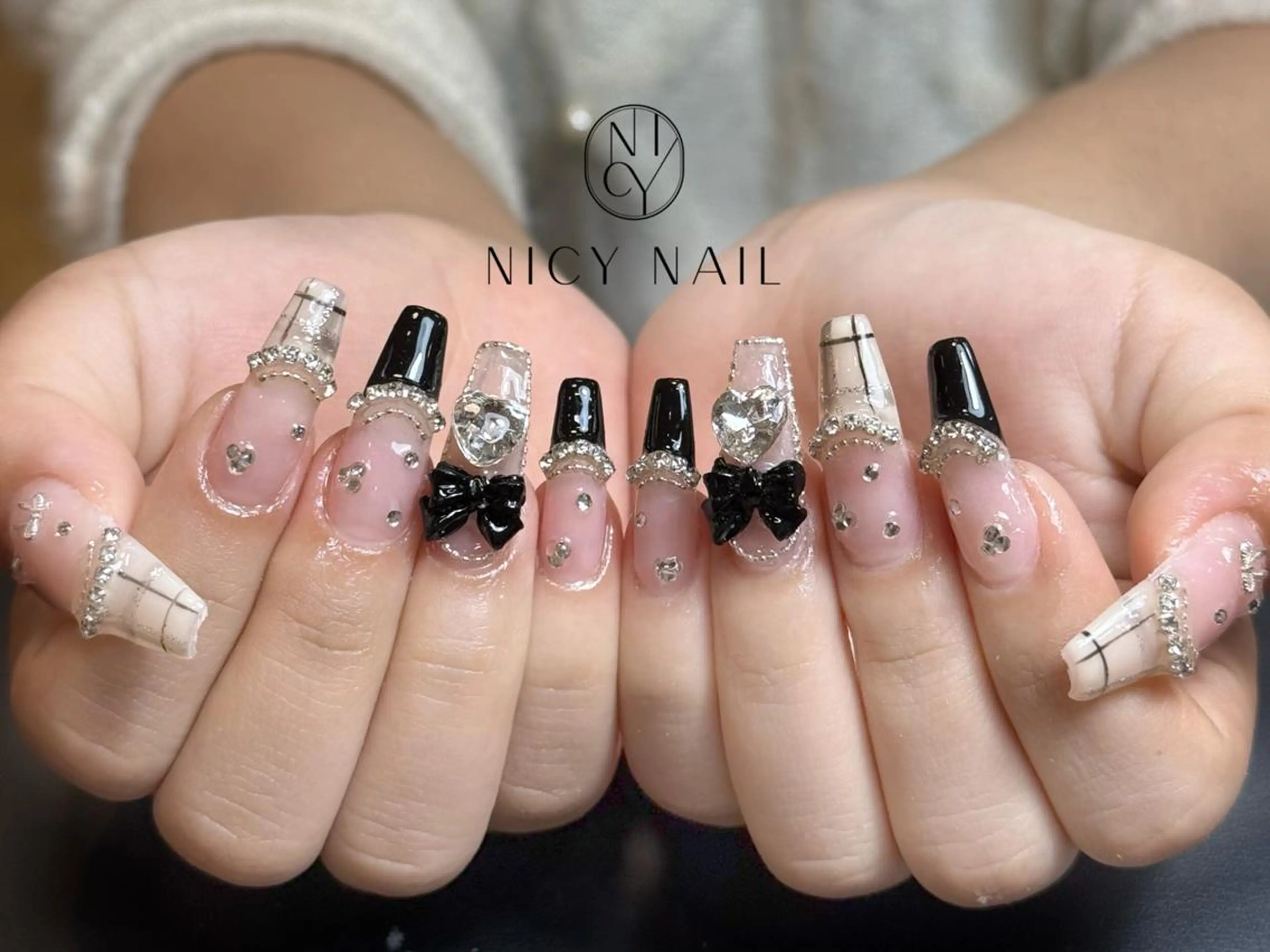 ネイル ハンドネイル Anna_ Nicy Nailのネイルデザイン