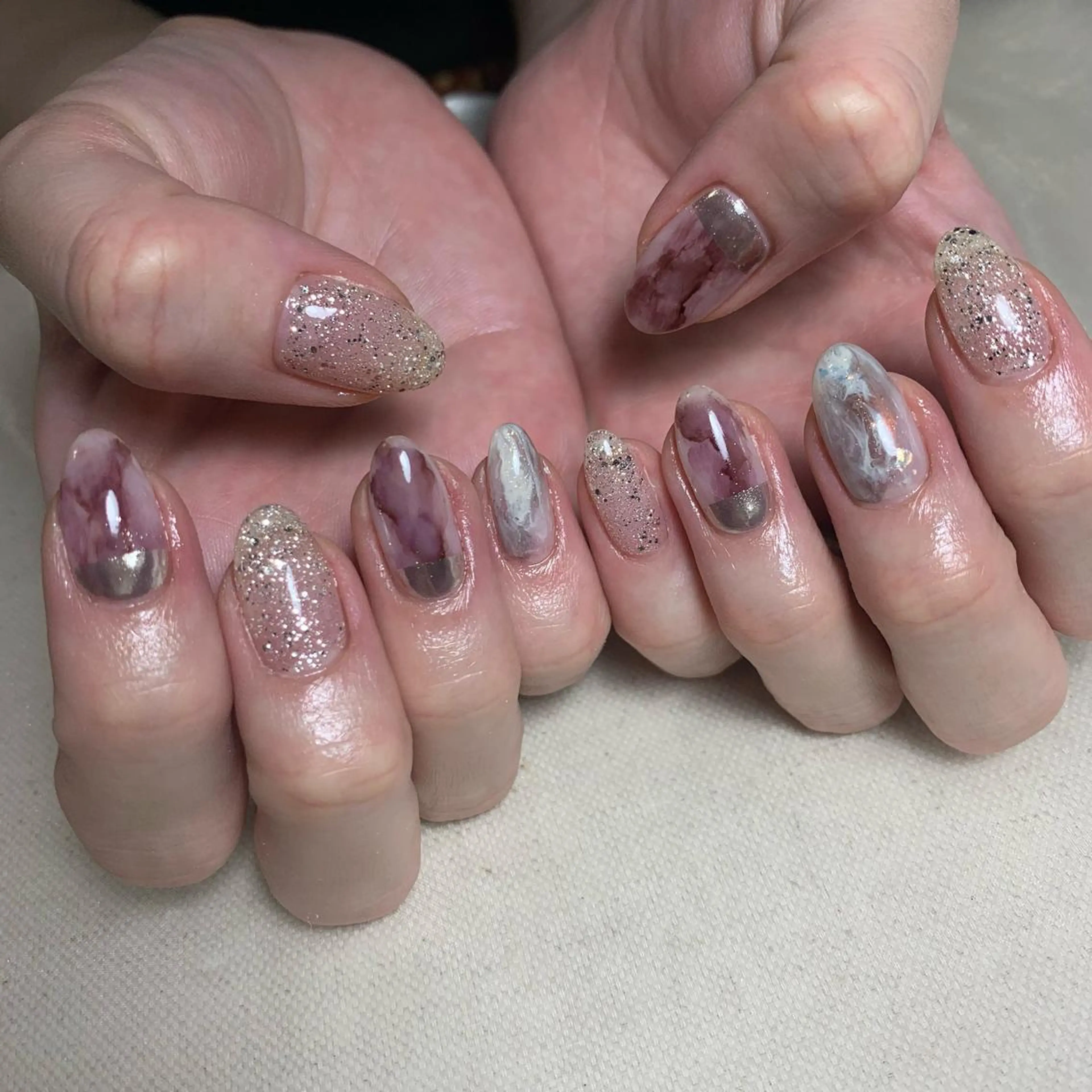 ネイル ハンドネイル repos~ルポ~所属・里見 麗のネイルデザイン