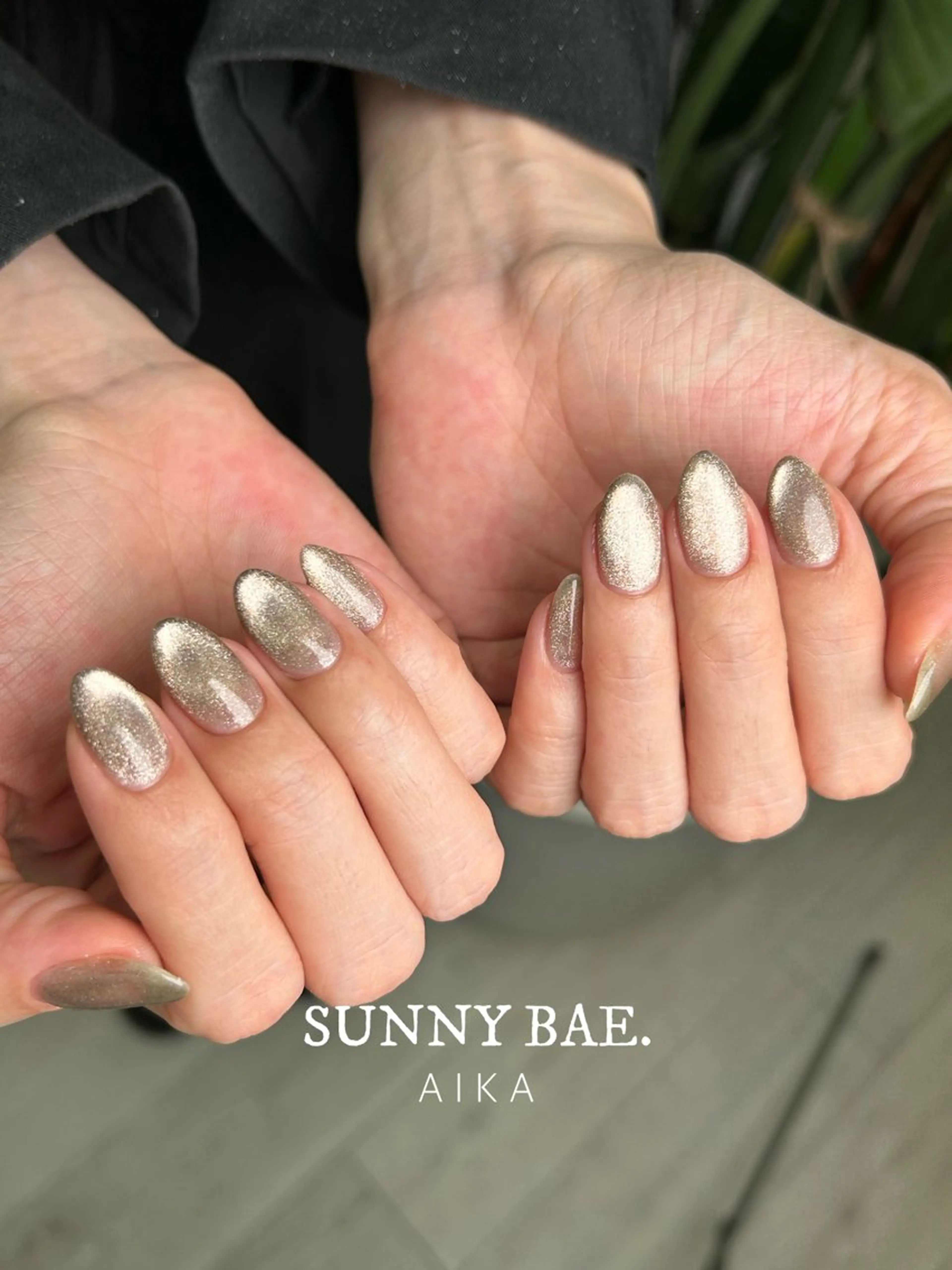 ネイル ジェルネイル キラキラネイル ロングネイル 持ち込み ワンカラーネイル Made By AIKAのネイルデザイン