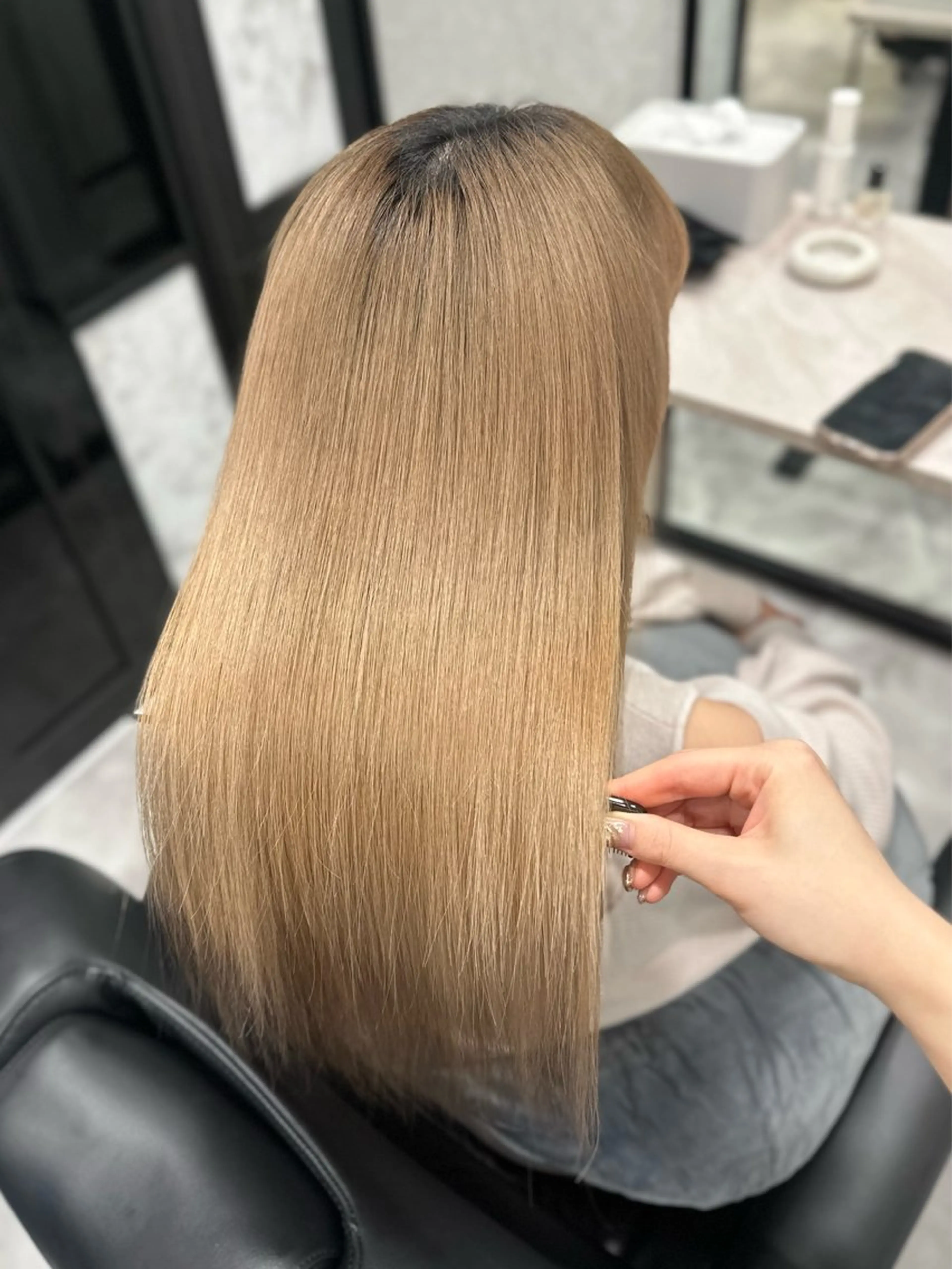 ロング トリートメント 近藤千翔🩵 髪質改善Periodのエステ・リラクイメージ