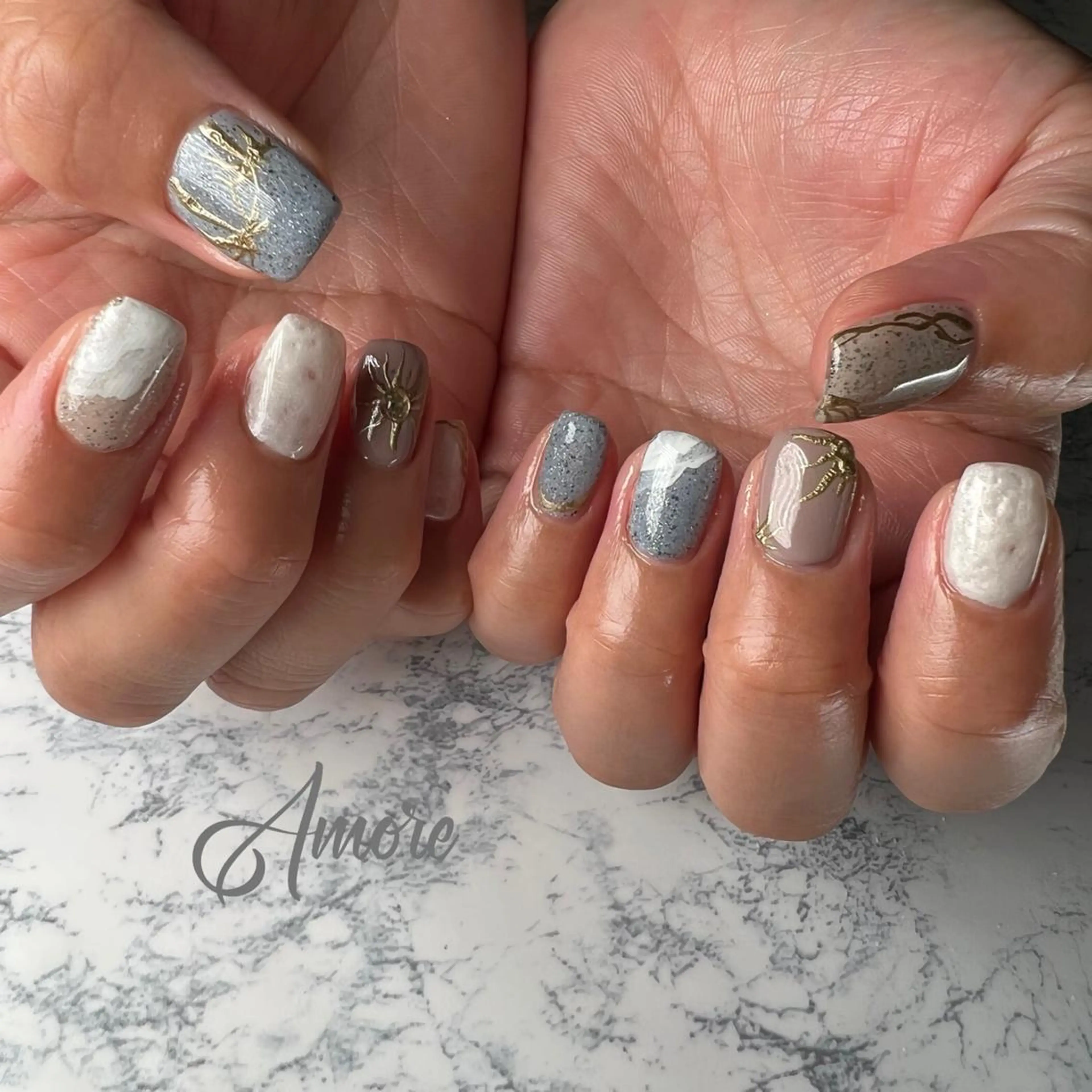 ネイル ジェルネイル 氷ネイル・うるうるネイル マグネットネイル ミラーネイル ニュアンスネイル You kyehwaのネイルデザイン