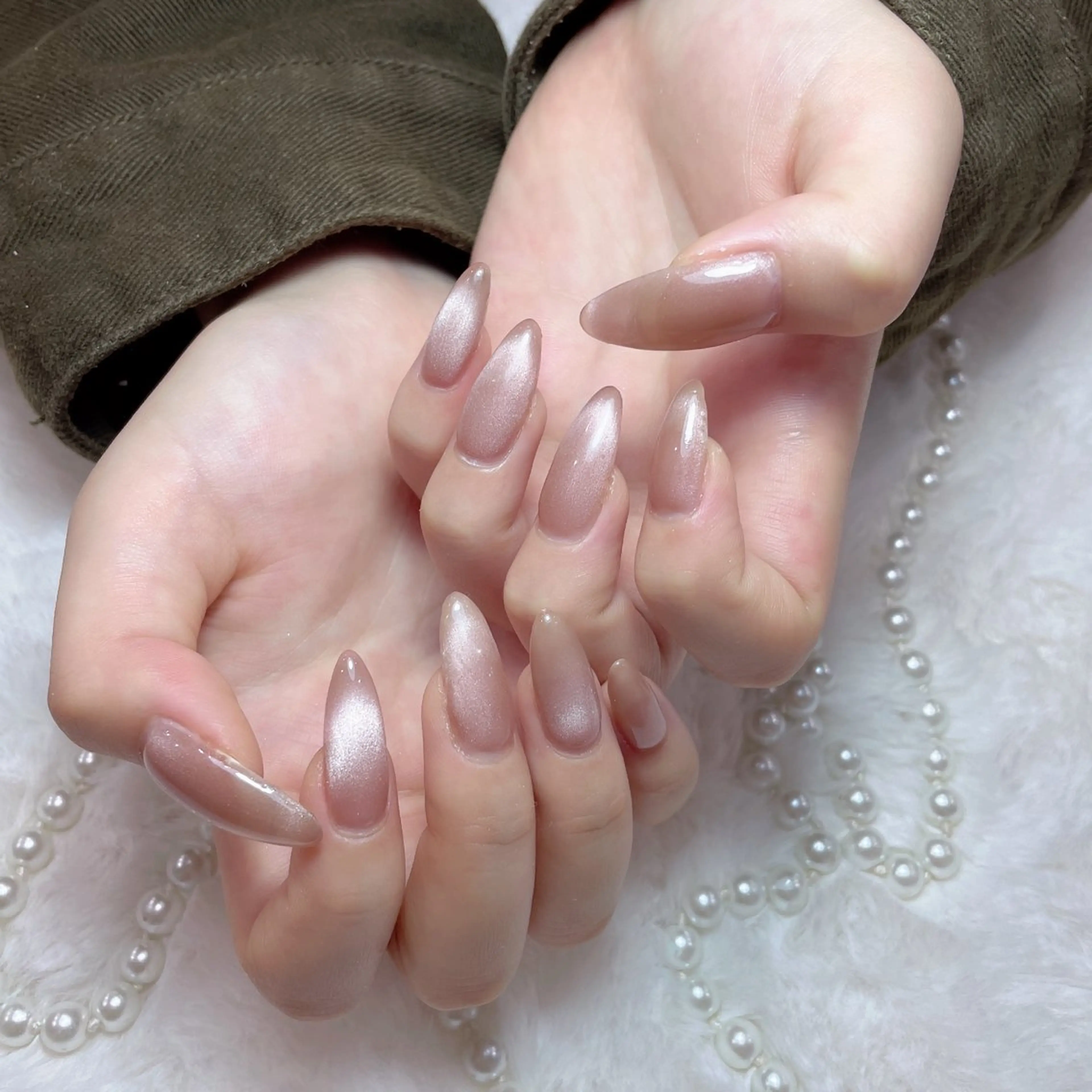 ネイル フレンチネイル マグネットフレンチ M2 beauty Hoshinaのネイルデザイン