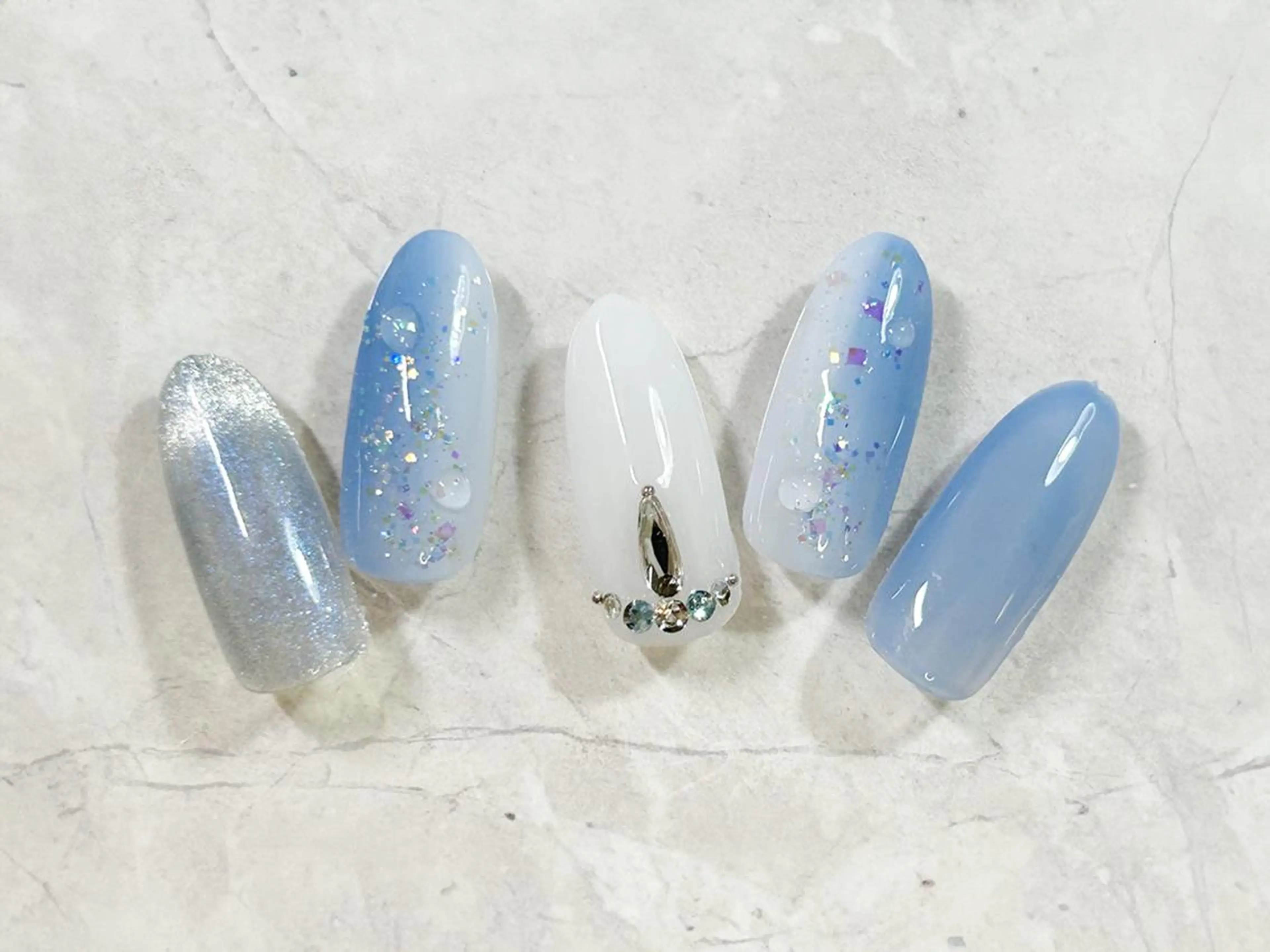 ネイル ハンドネイル orbe 芳長のネイルデザイン