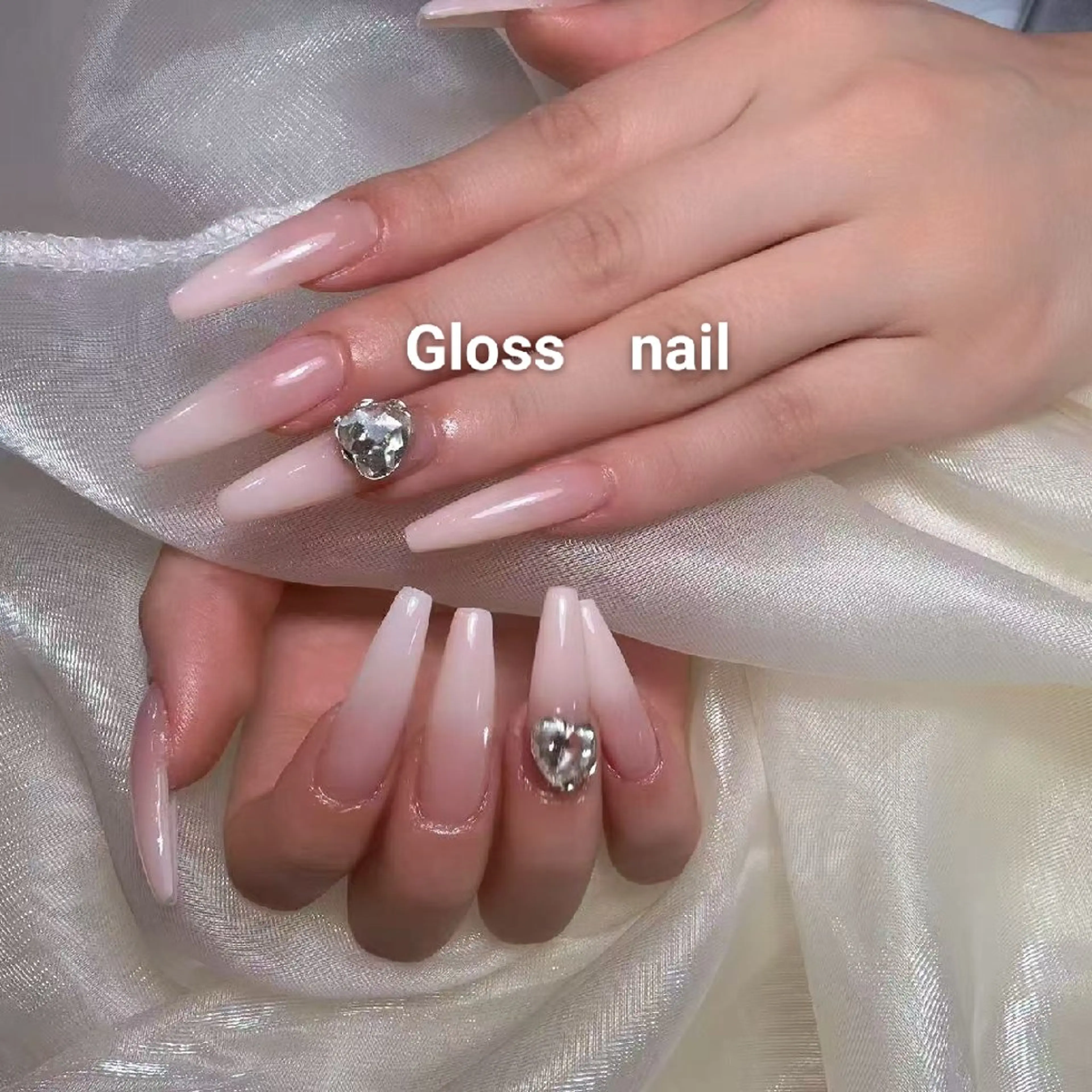 ネイル ハンドネイル Gloss nail モデル募集中のネイルデザイン