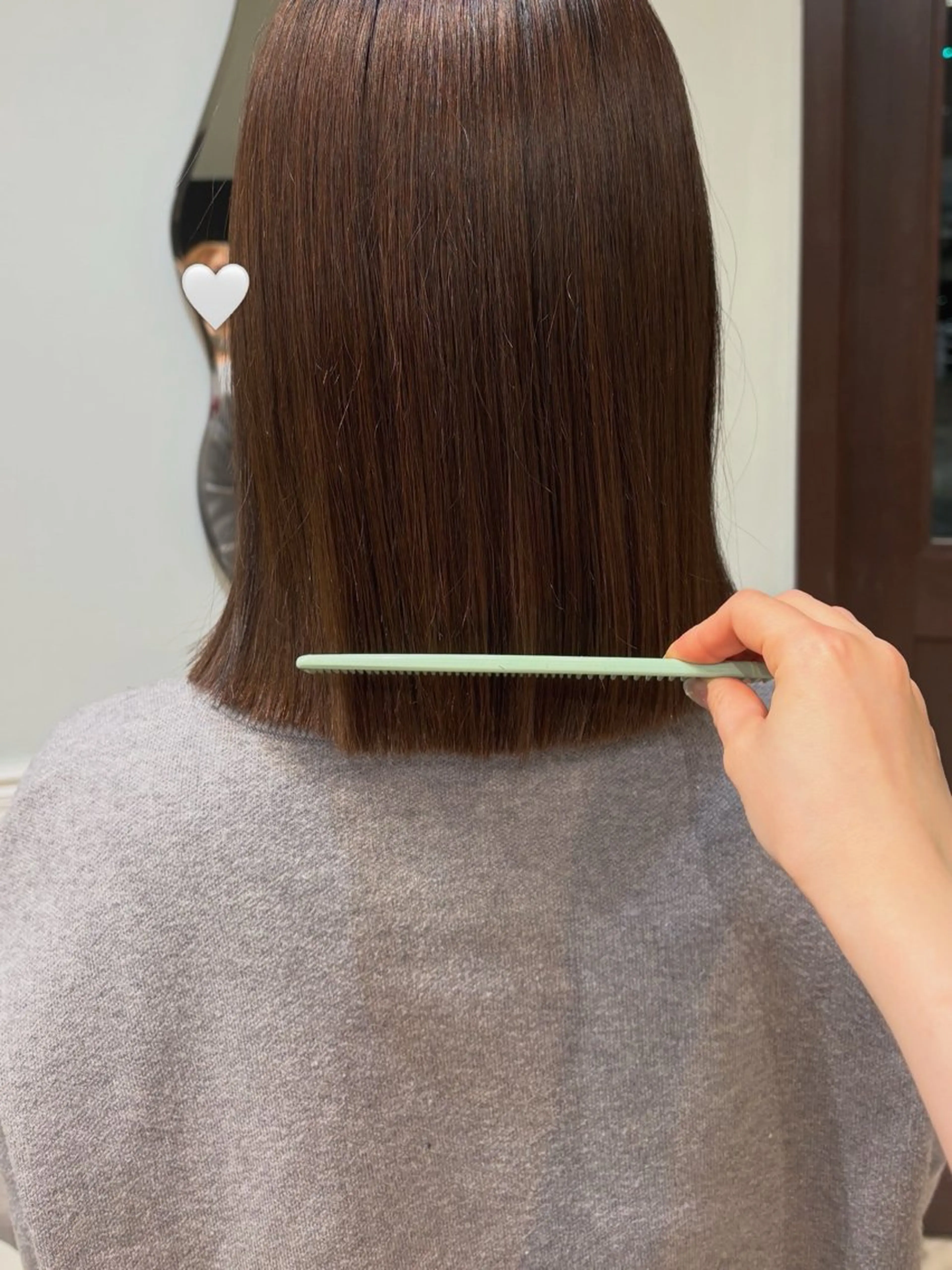 ミディアム カラー ブラウンカラー 外ハネヘア カット Lidee kanonのヘアスタイル