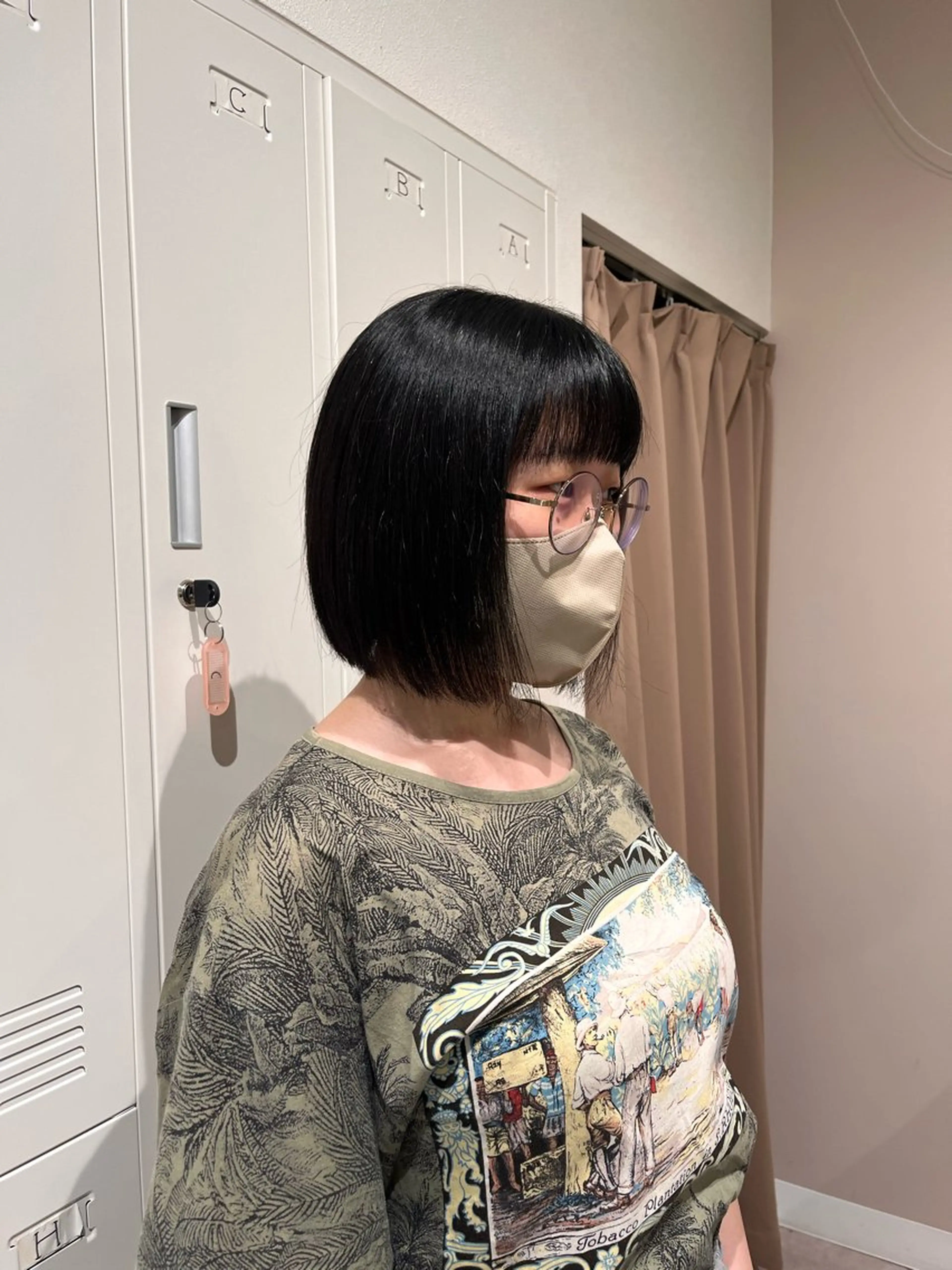 ミディアム ulQua 戸田のヘアスタイル