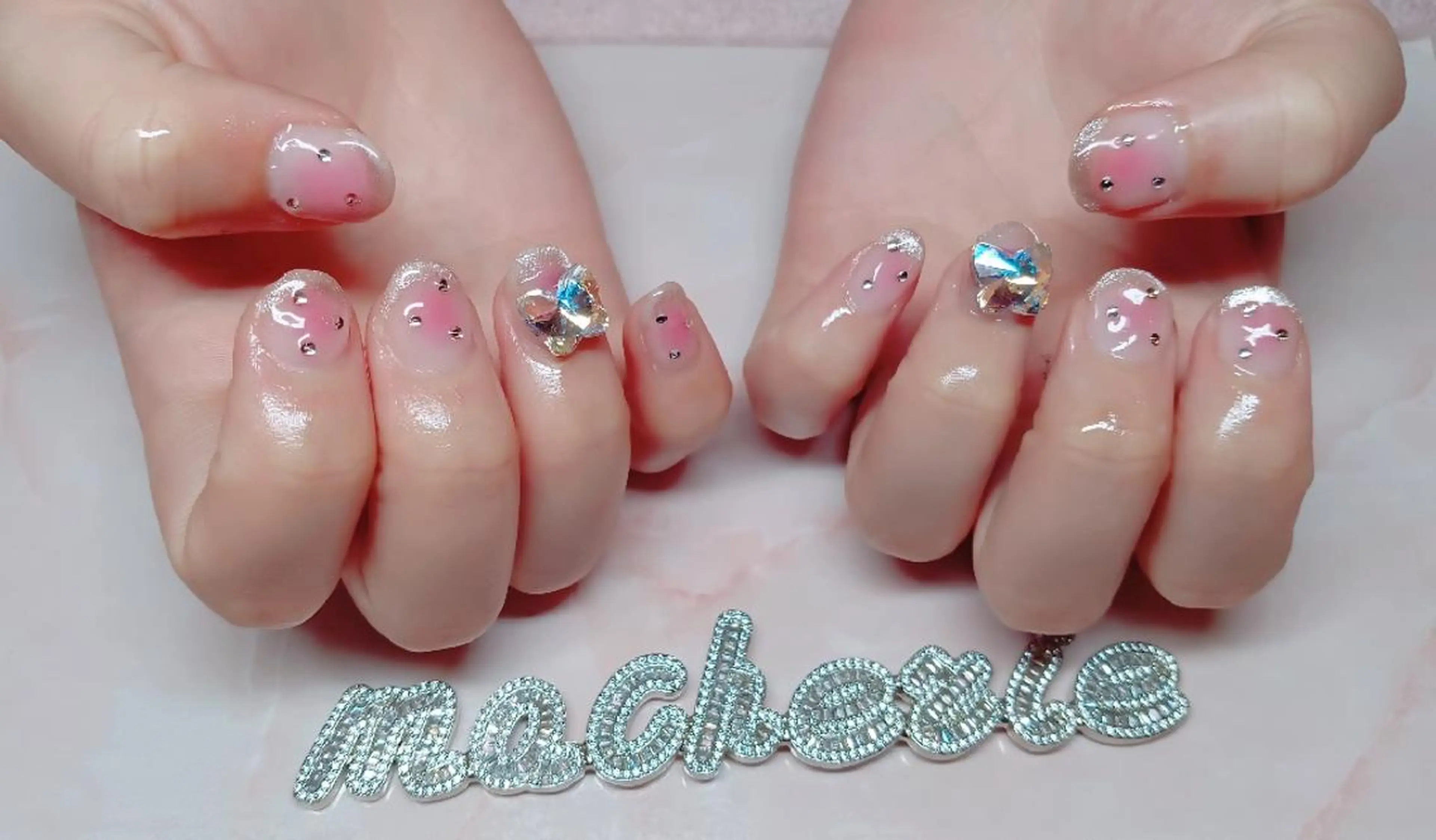 ネイル チークネイル マグネットネイル ハンドネイル Nail Salon macherieのネイルデザイン