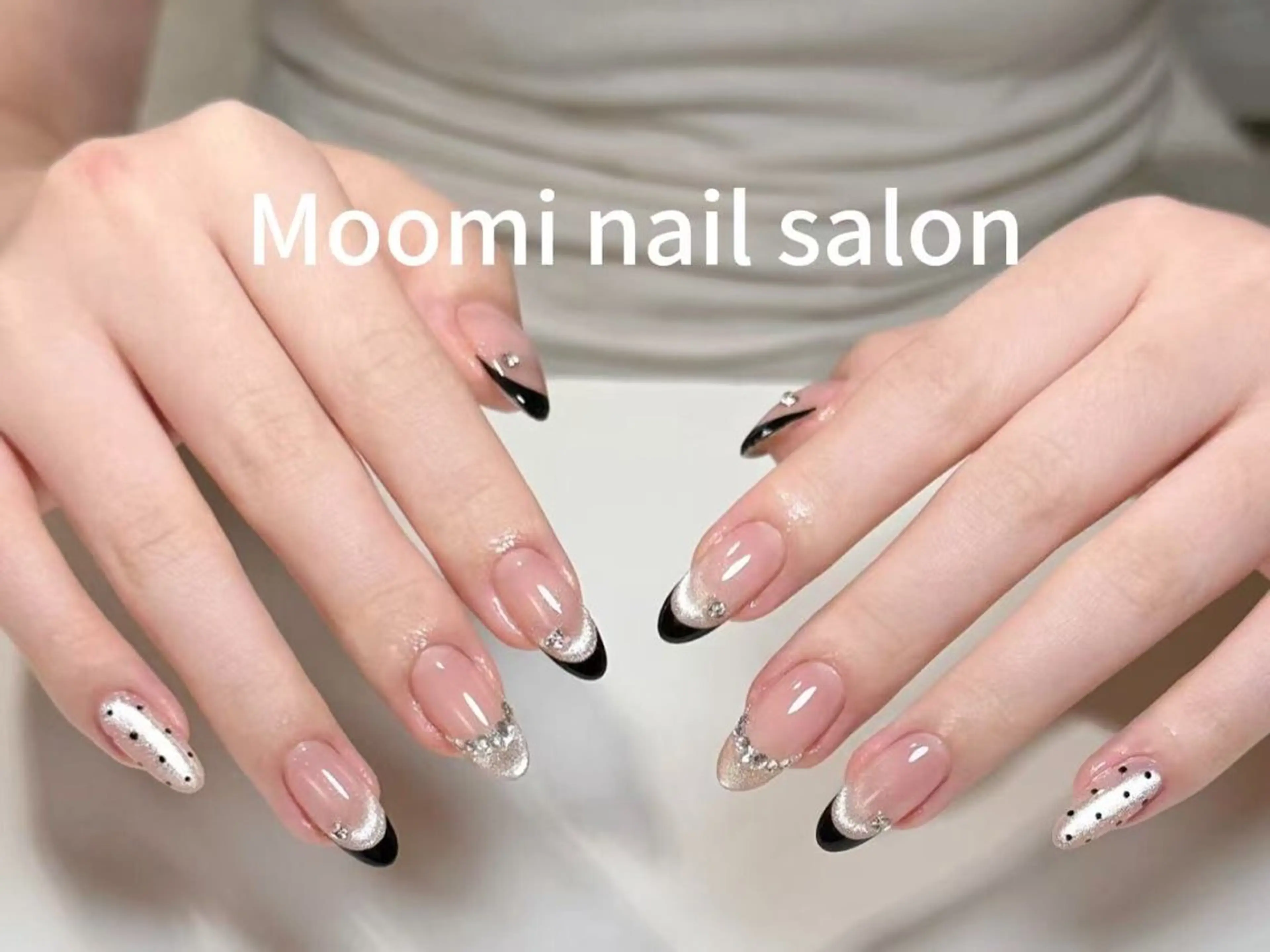 ネイル チークネイル フレンチネイル ジェルネイル グラデーション ハート ハンドネイル moomi nail スカルプ専門のネイルデザイン