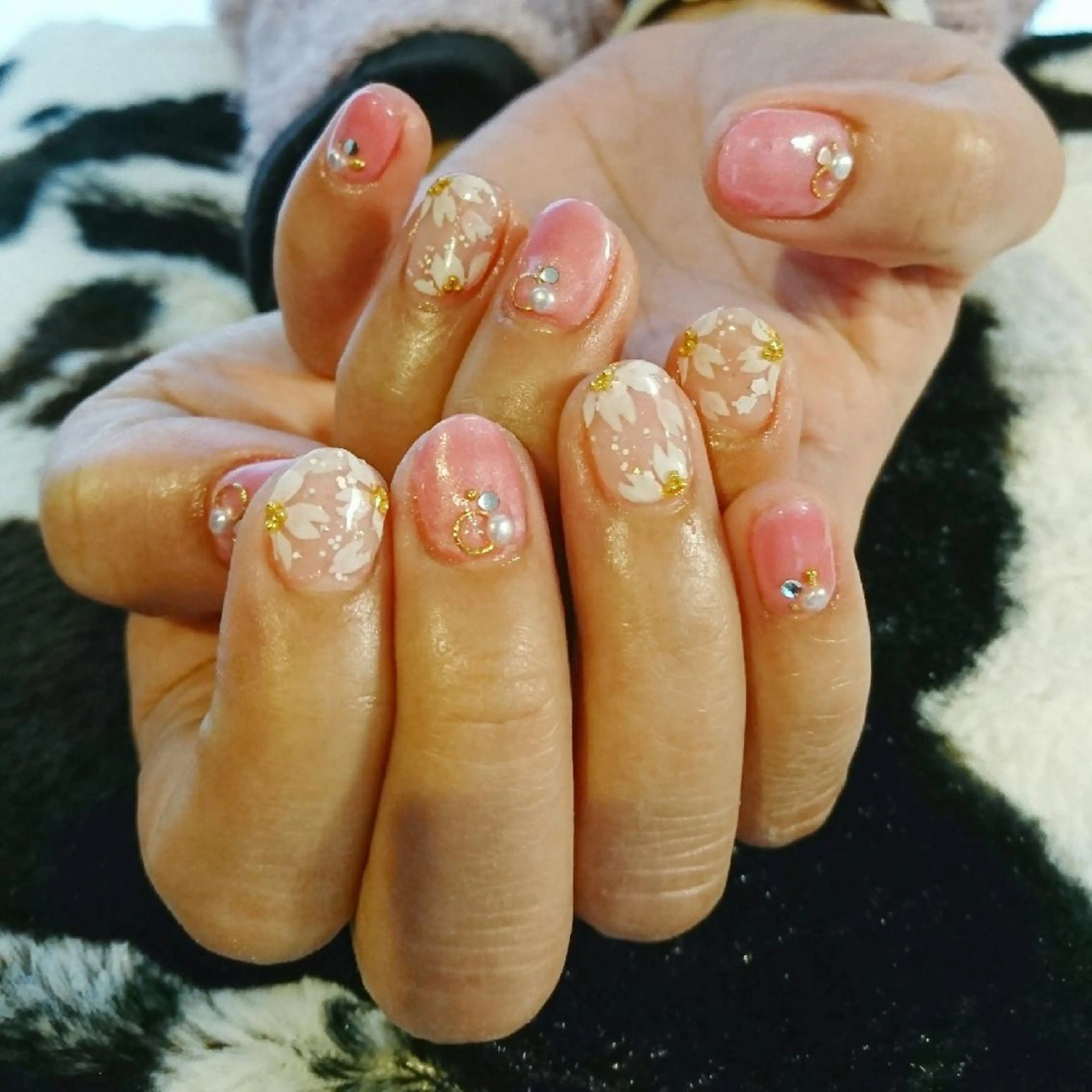 ネイル みー shakushiroのネイルデザイン