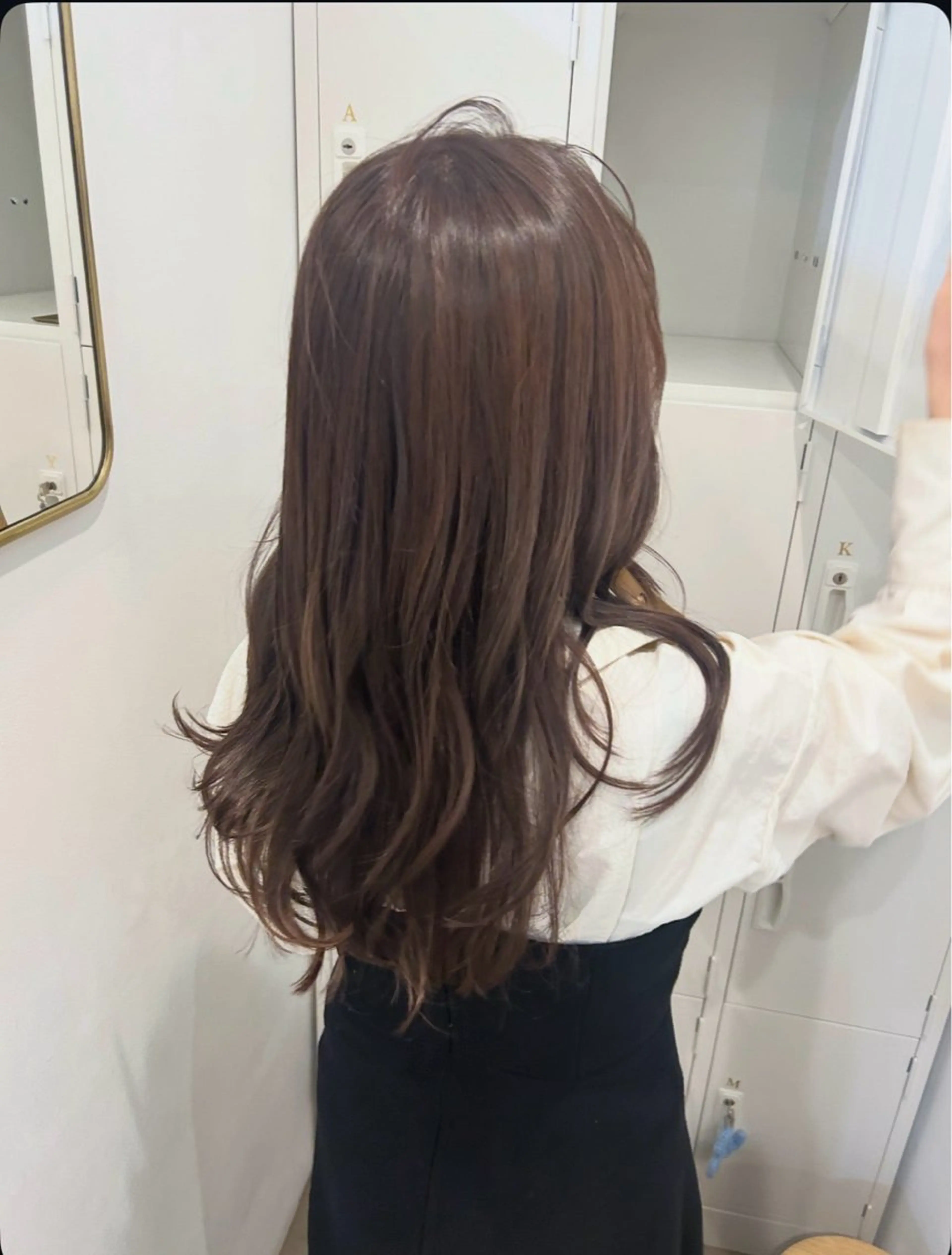 セミロング カラー ベージュカラー ラベンダーカラー ラベンダーベージュ ラベンダーピンク ピンクカラー カット ヘアカラー トリートメント オリーブ/ ナカミネアキナのヘアスタイル