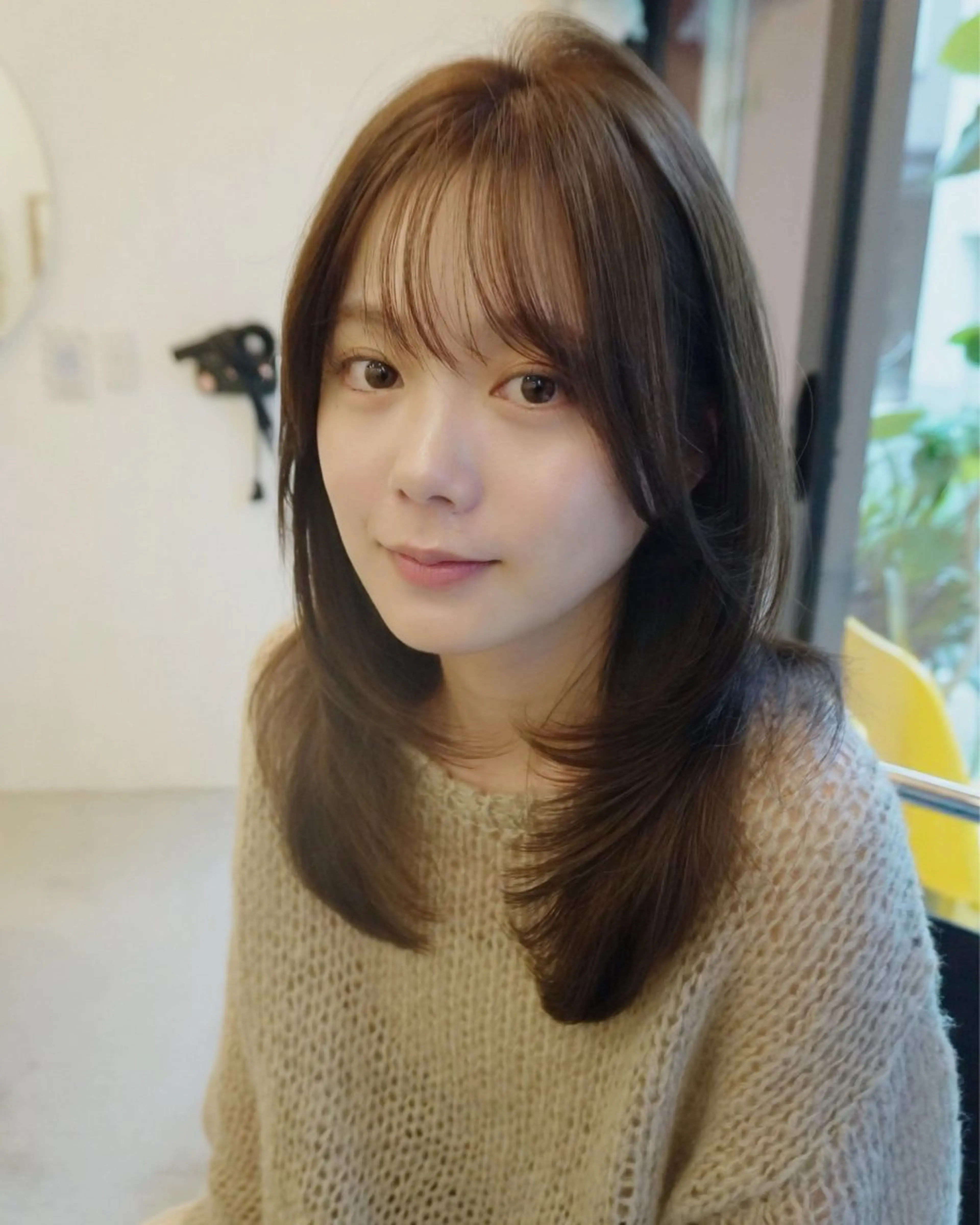 ミディアム カラー パーマ カット ヘアカラー トリートメント コテ巻き/パーマ/艶 透明感/荻原凜太郎のヘアスタイル