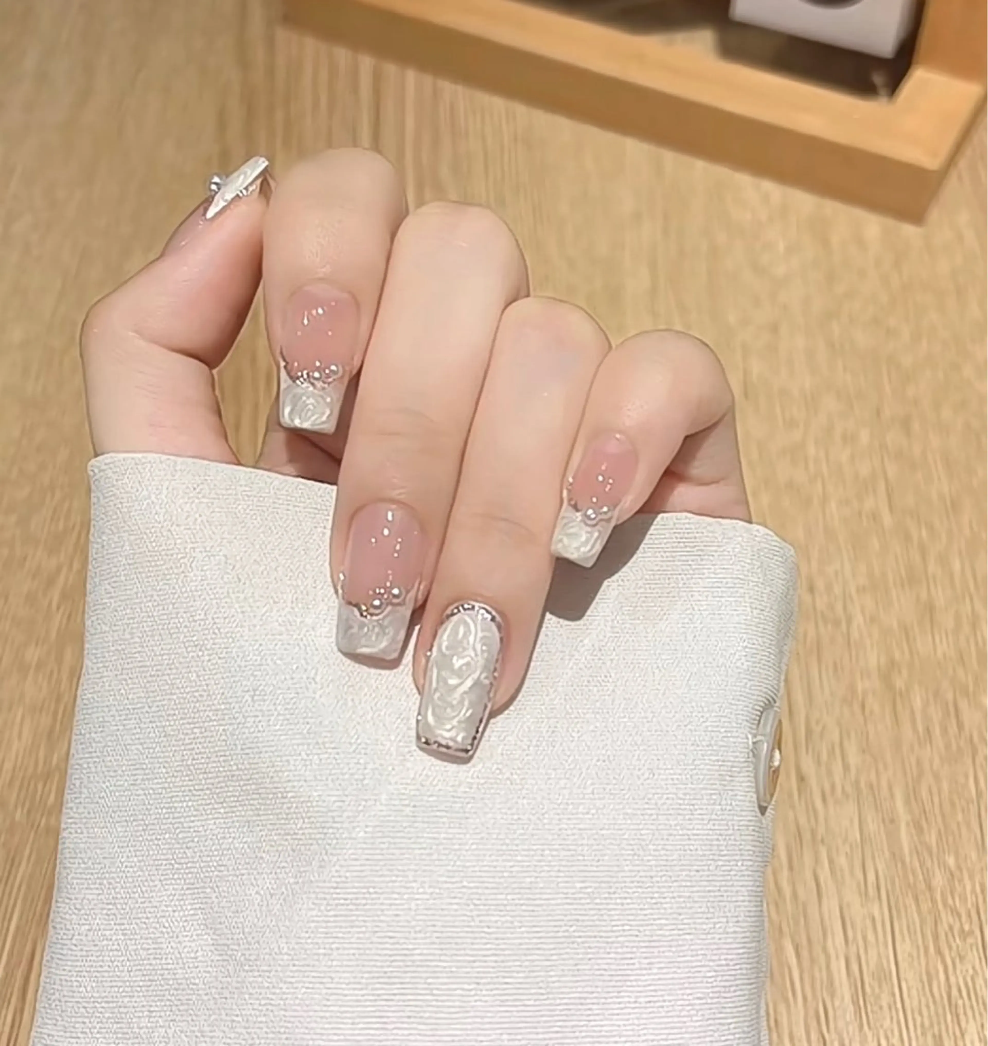 ネイル チークネイル 長さ出し フットネイル フレンチネイル ジェルネイル Niko 星星のネイルデザイン