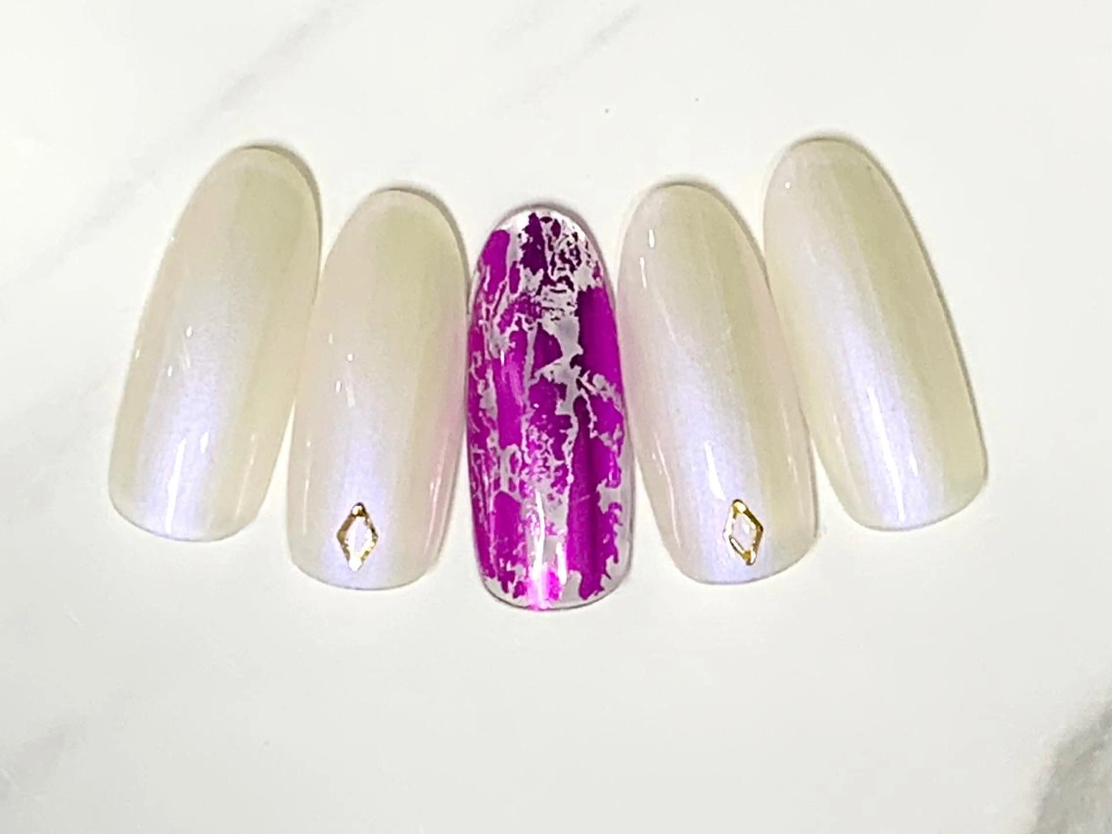 ネイル ネイリスト シンのネイルデザイン