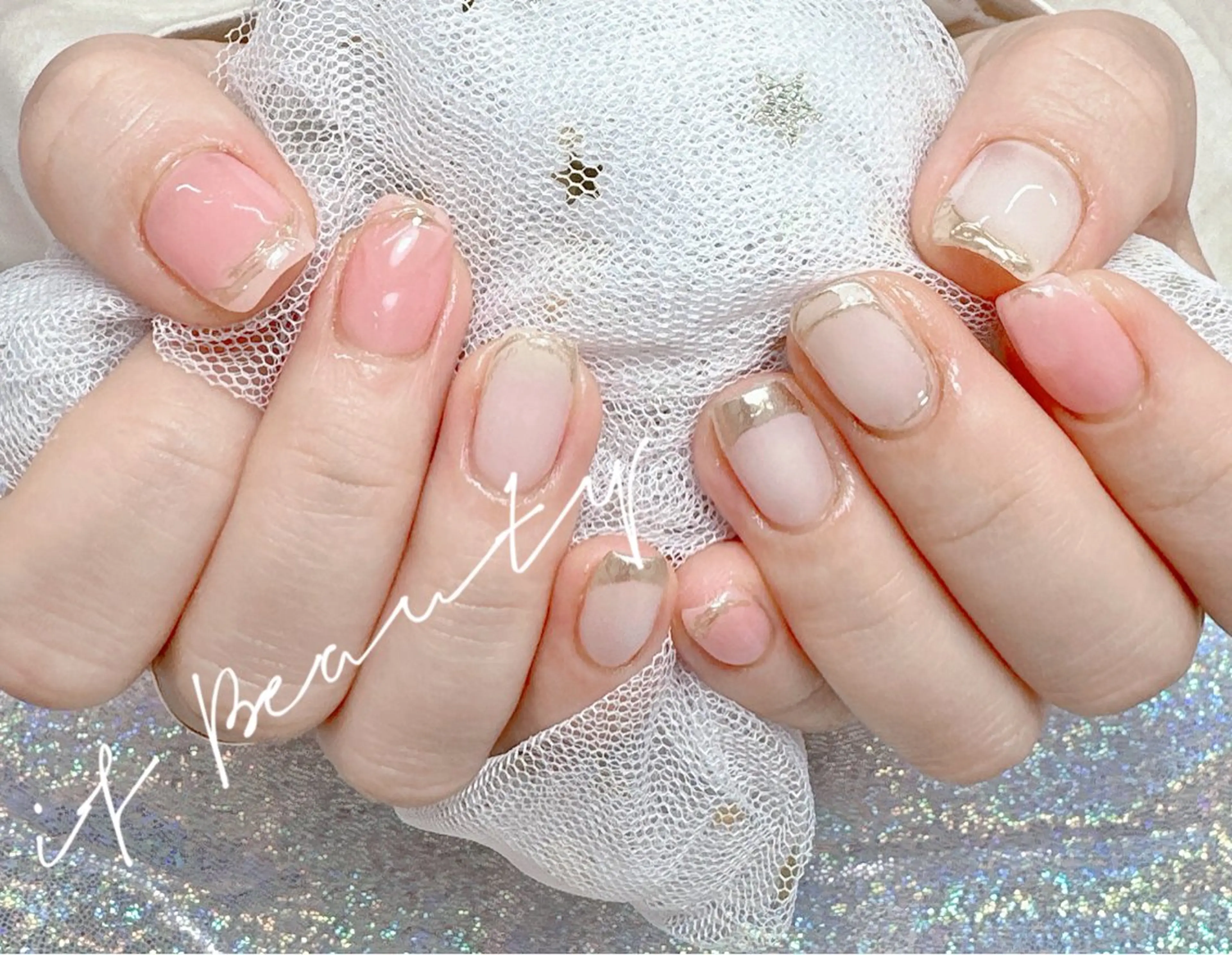 ネイル ミラーネイル ニュアンスネイル オフィスネイル ハンドネイル イフ ビューティーのネイルデザイン