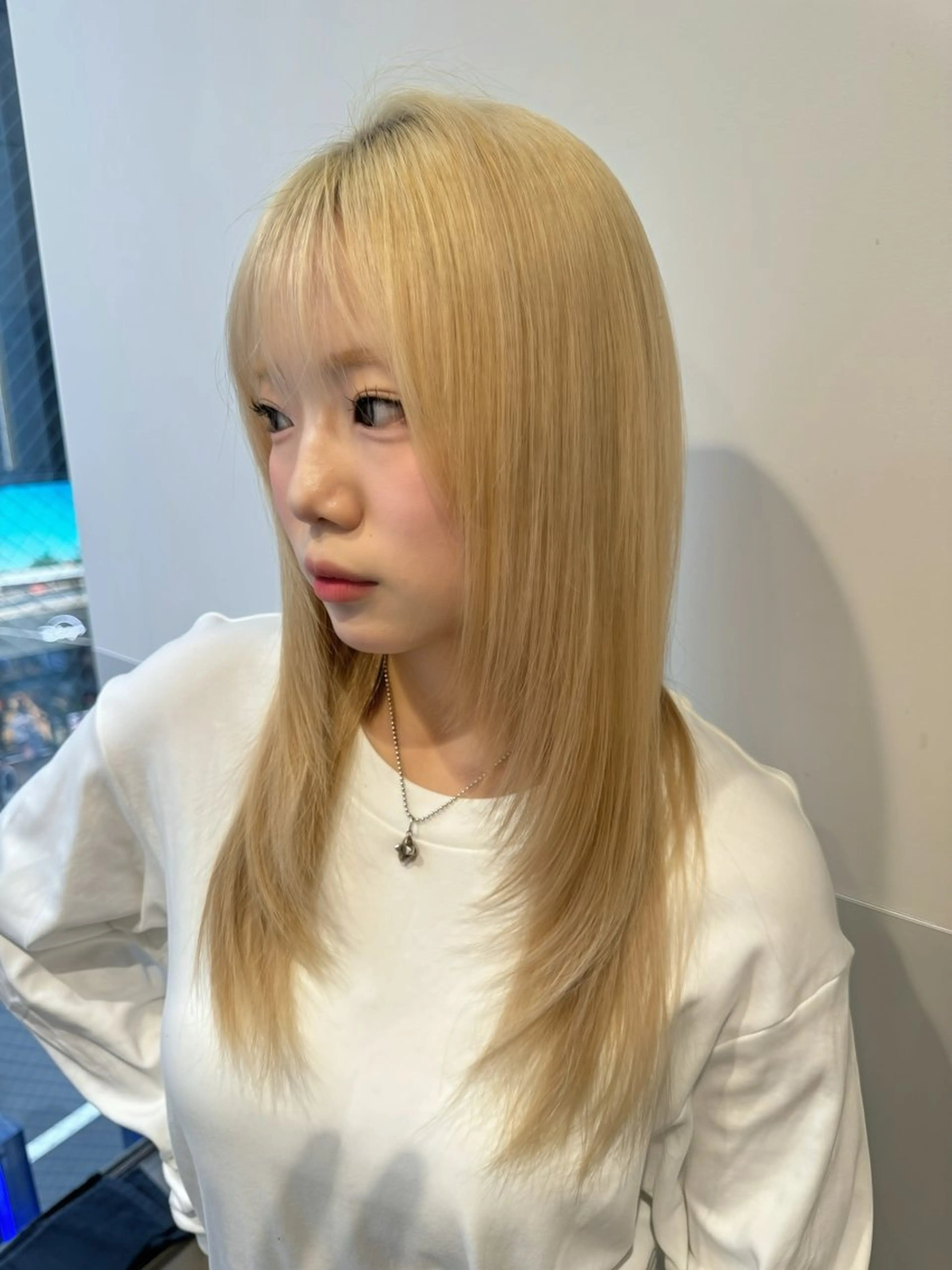 ミディアム カラー 抜きっぱなしブロンド ブロンド ハッシュカット レイヤーカット 🚩東京↔︎長野/ 青木亮太のヘアスタイル