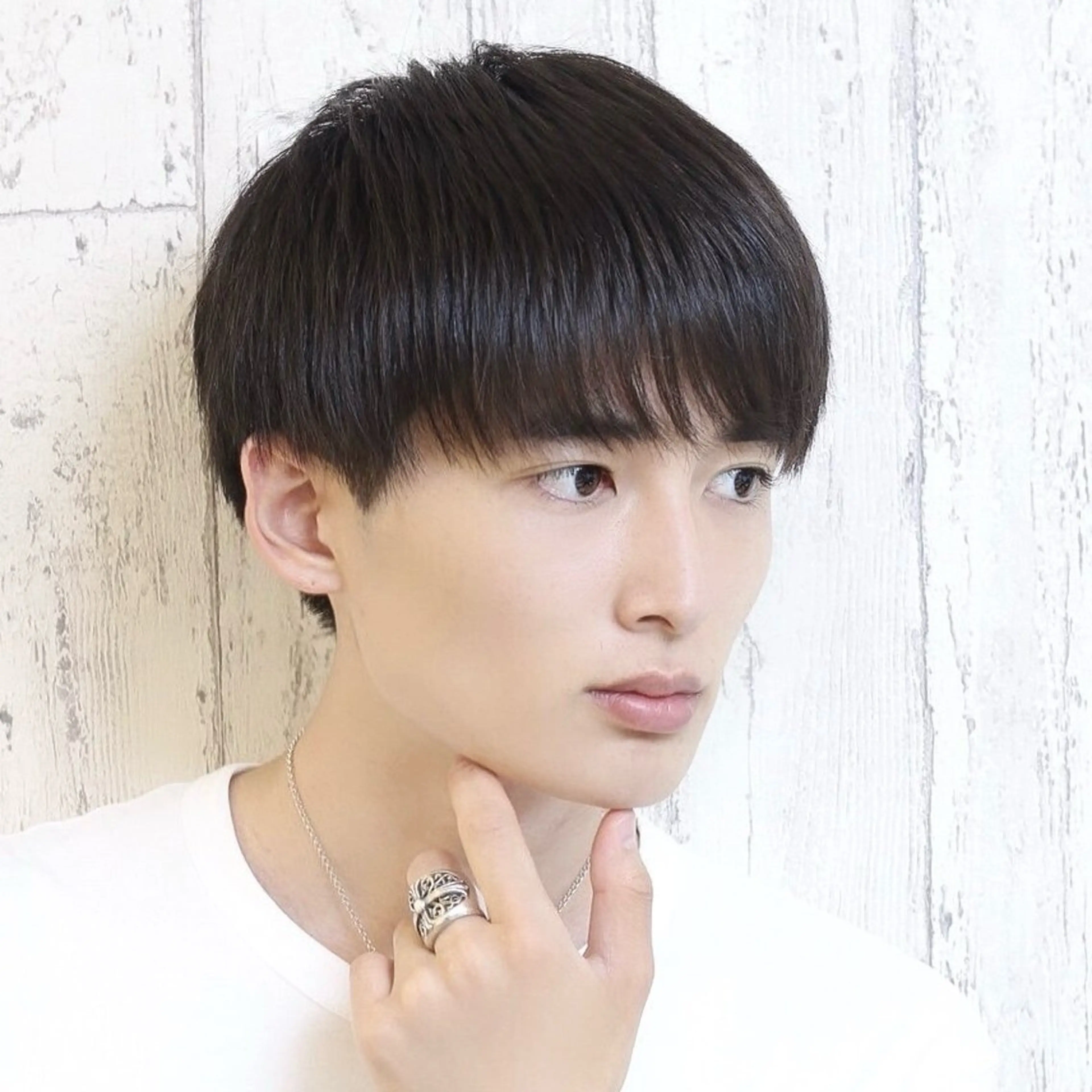 ショート メンズ マッシュ ショートヘア カット メンズ特化カットパー マカラー坂田柊のヘアスタイル