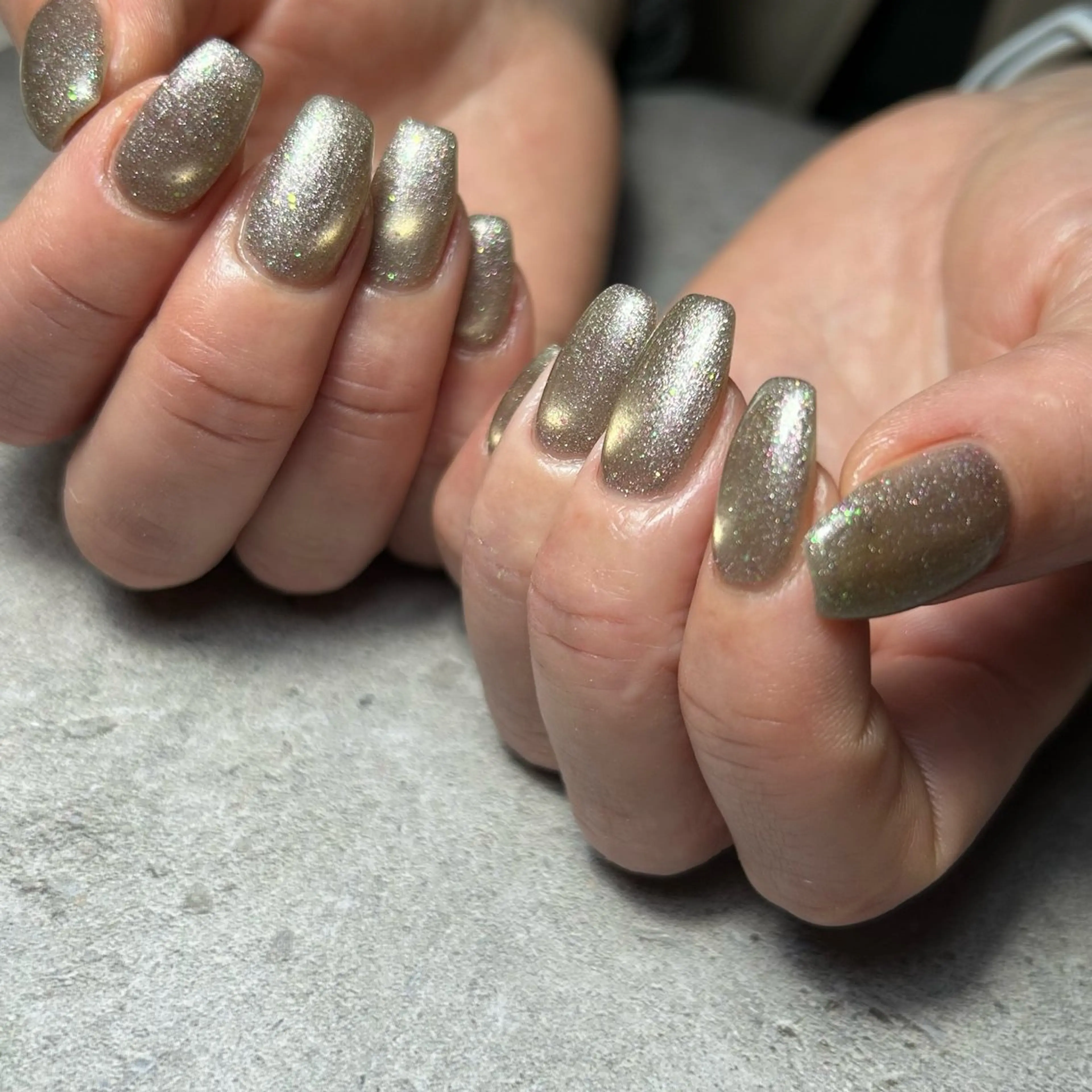 ネイル ハンドネイル ハンドケア 究極の ワンカラー専門店のネイルデザイン