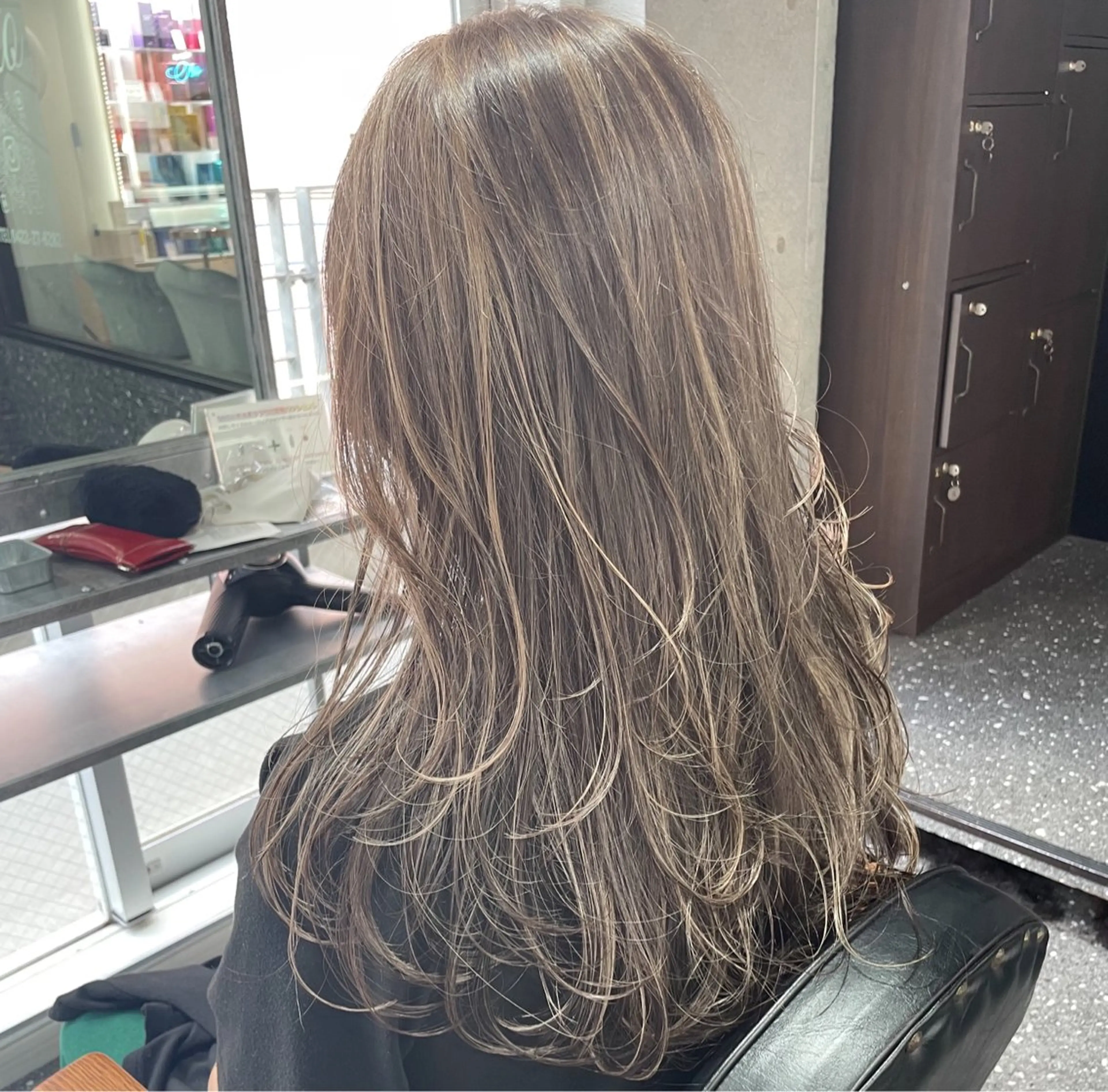 ロング ヘアカラー トリートメント 髪質改善✨ ULTOWA🌈のヘアスタイル