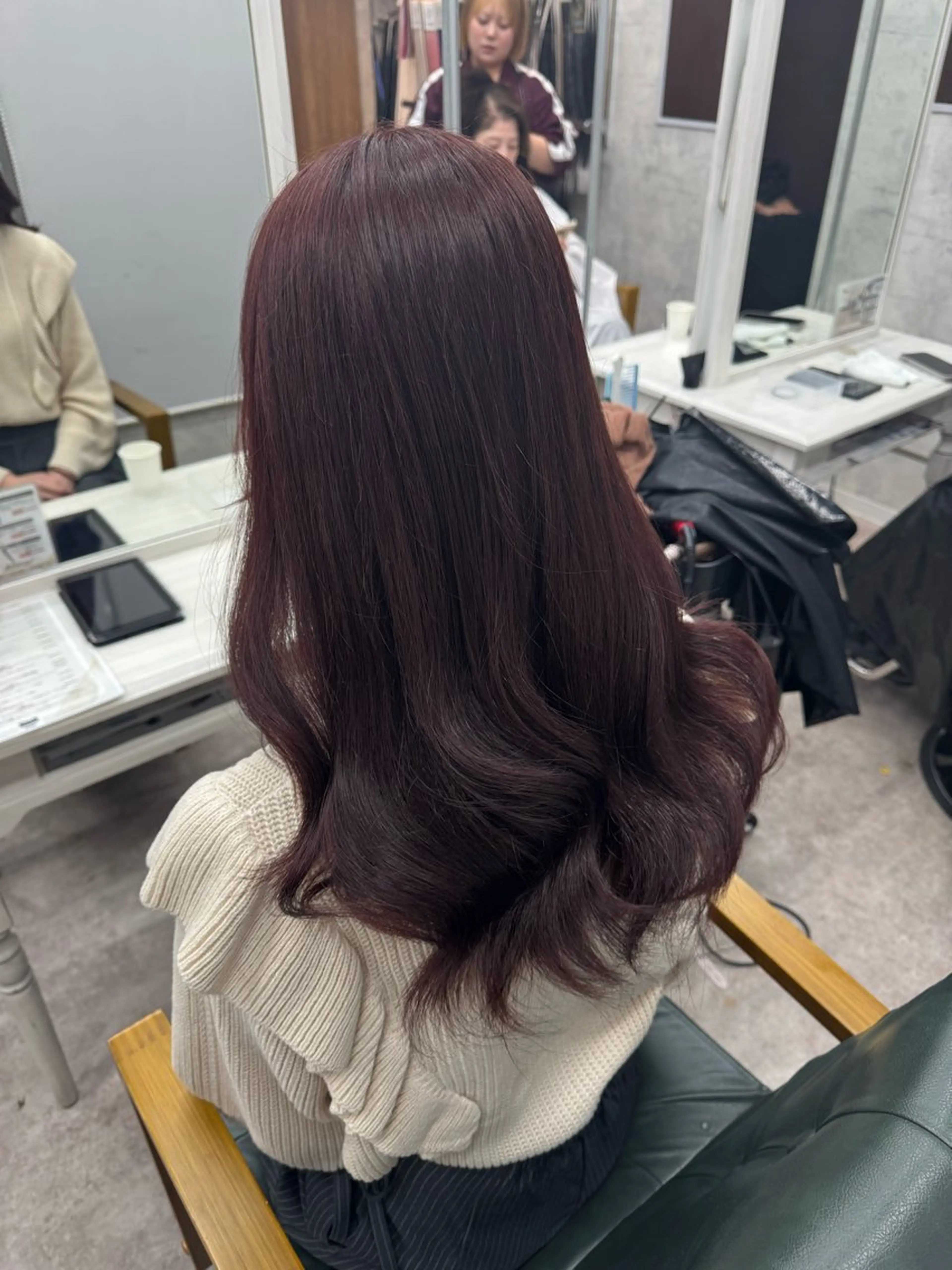 ロング カラー ヘアカラー JUNSHIN🦋 ヘアセット／カラーのヘアスタイル