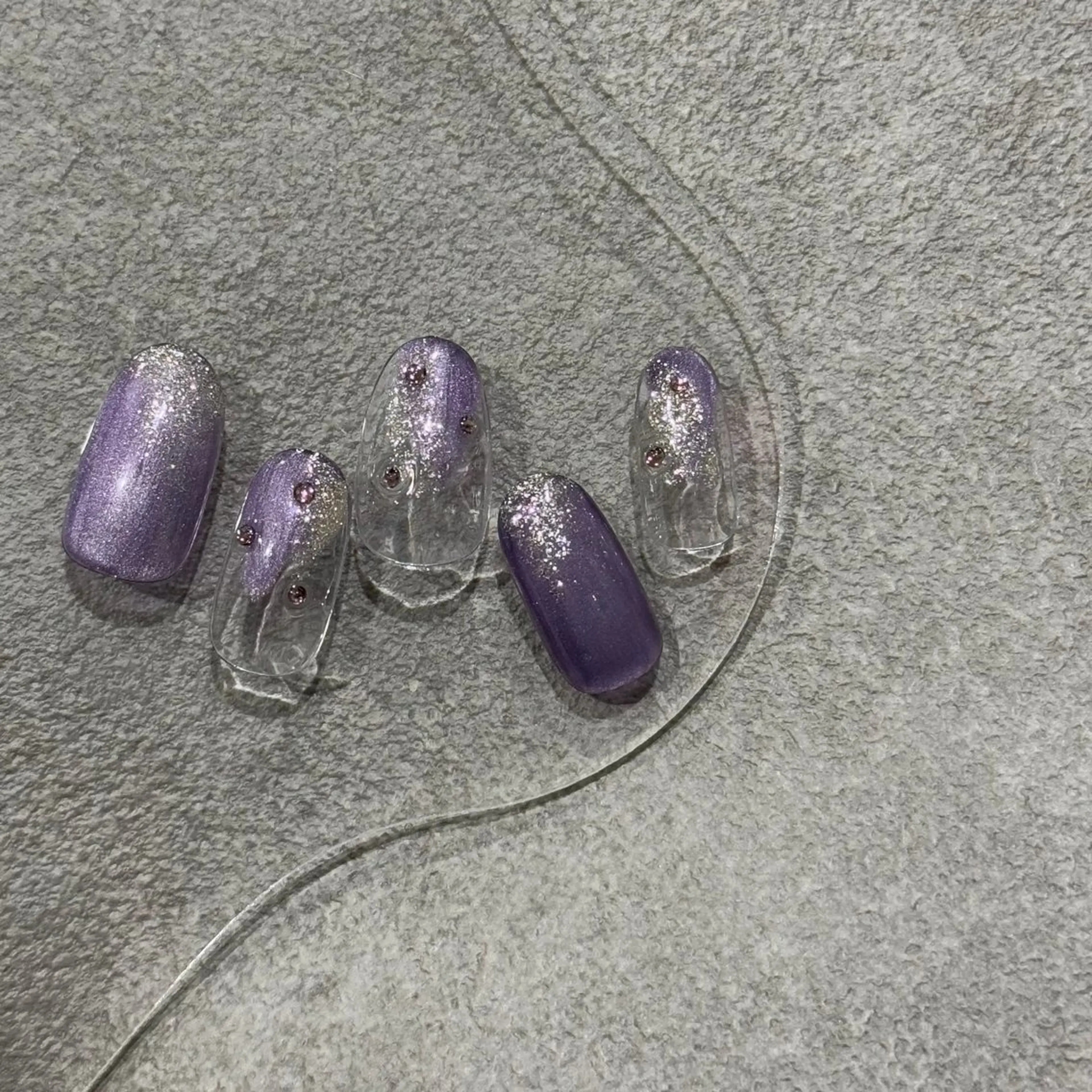 ネイル MAXKELLY MEGUMIのネイルデザイン